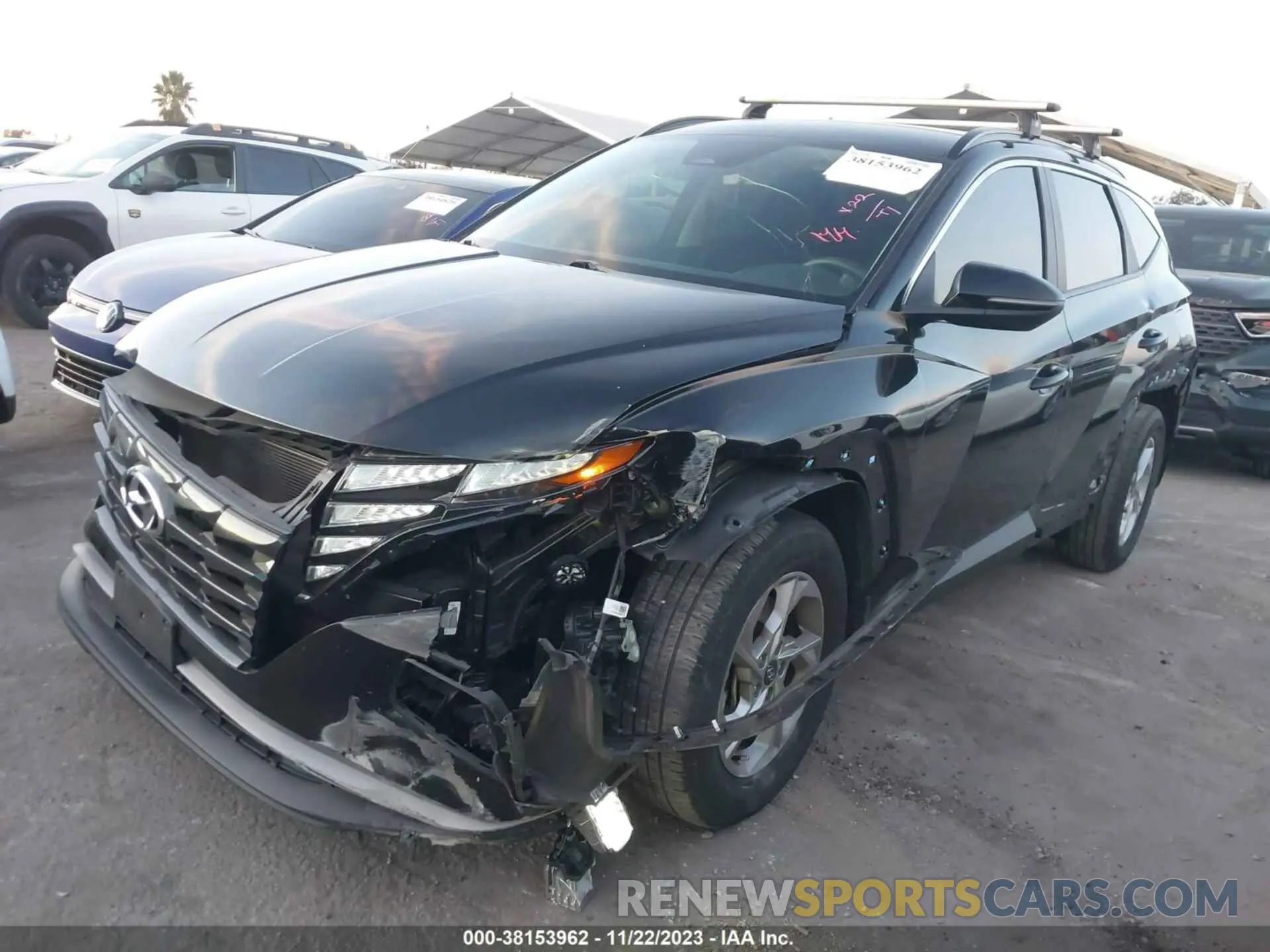 2 Photograph of a damaged car 5NMJBCAEXNH037882 HYUNDAI TUCSON 2022