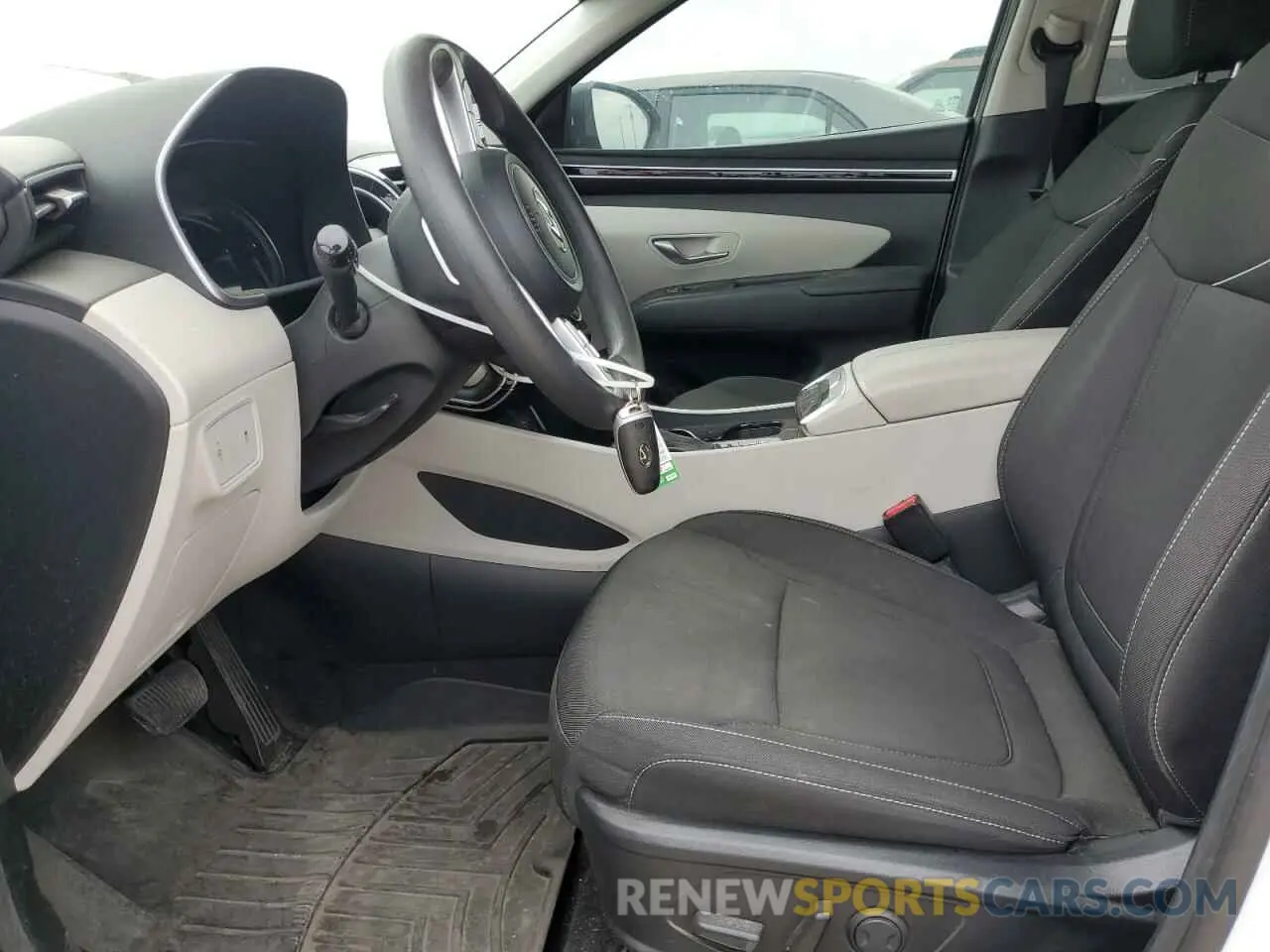 7 Photograph of a damaged car 5NMJBCAEXNH131003 HYUNDAI TUCSON 2022
