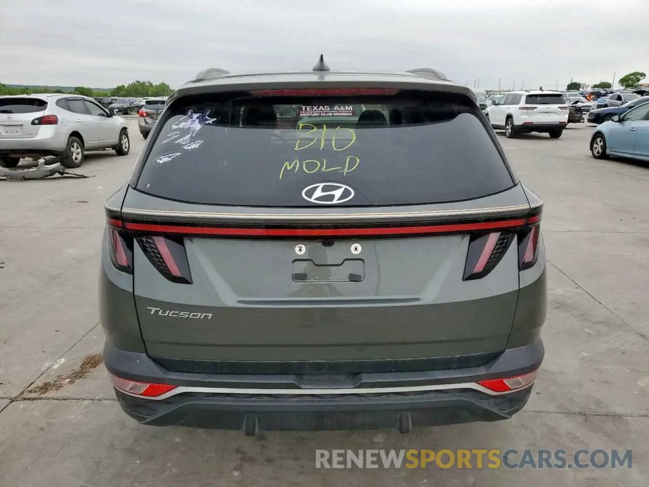 6 Photograph of a damaged car 5NMJC3AE0NH062075 HYUNDAI TUCSON 2022