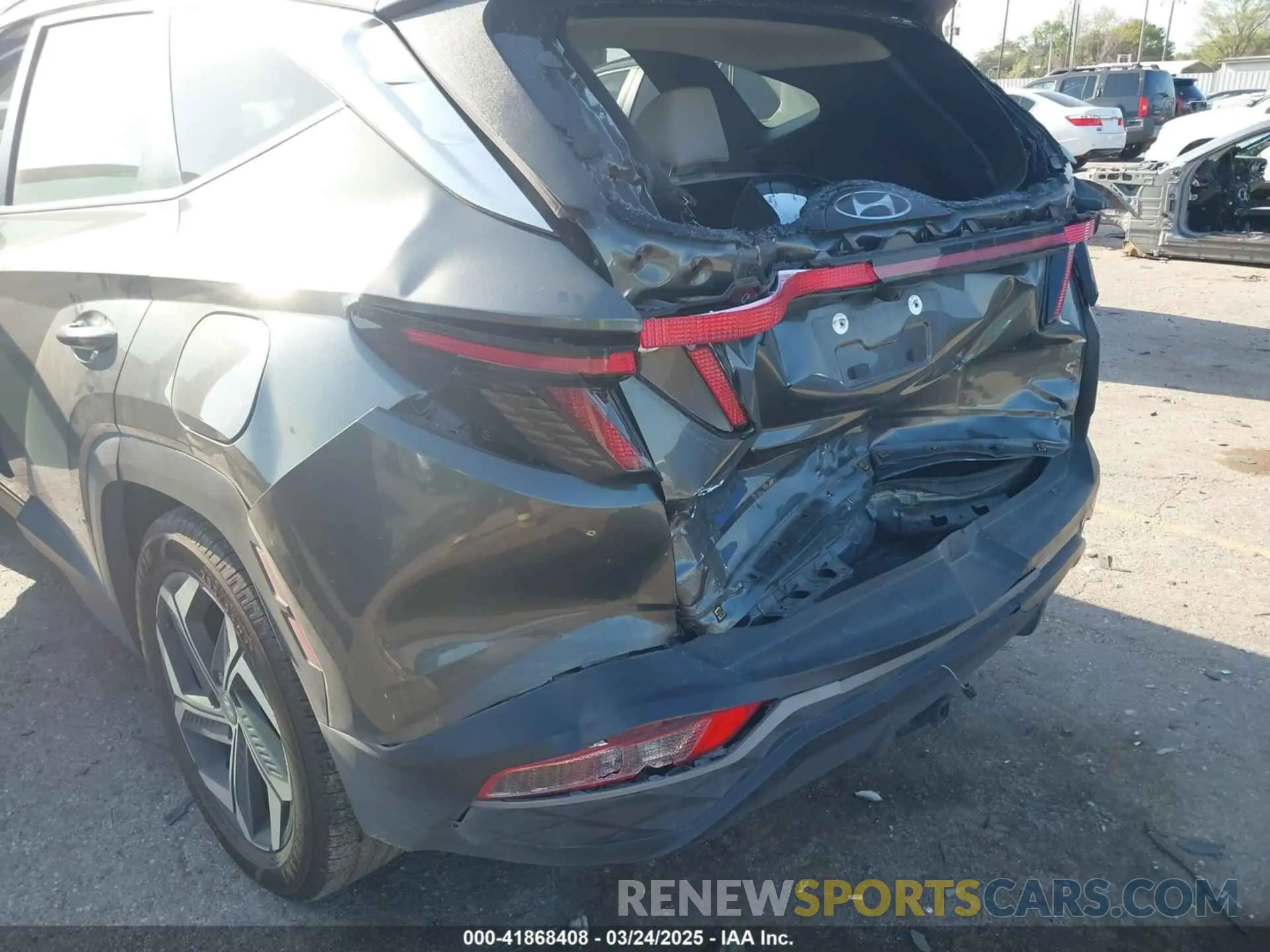 6 Photograph of a damaged car 5NMJC3AE1NH152514 HYUNDAI TUCSON 2022