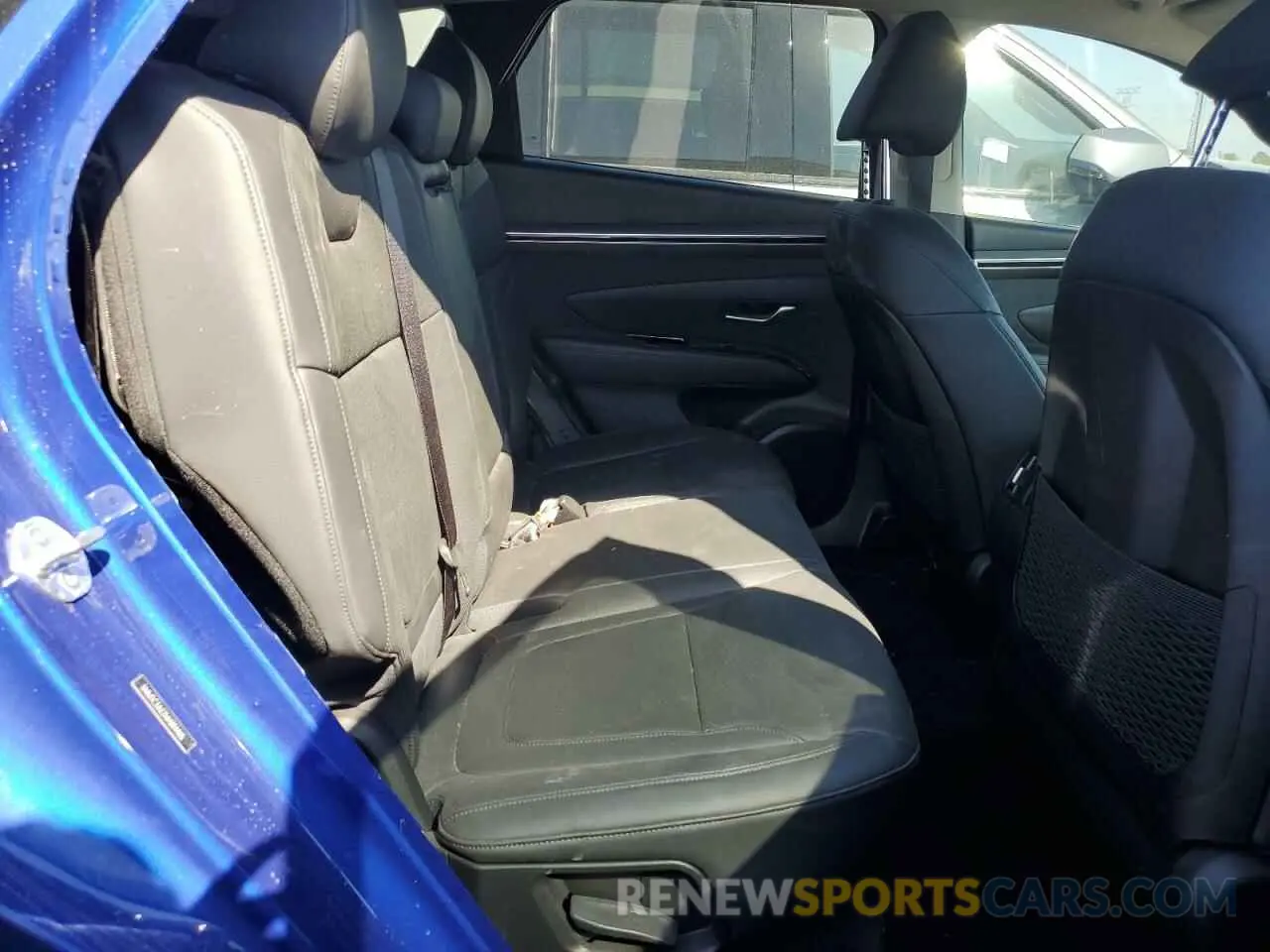 11 Photograph of a damaged car 5NMJC3AE2NH004405 HYUNDAI TUCSON 2022
