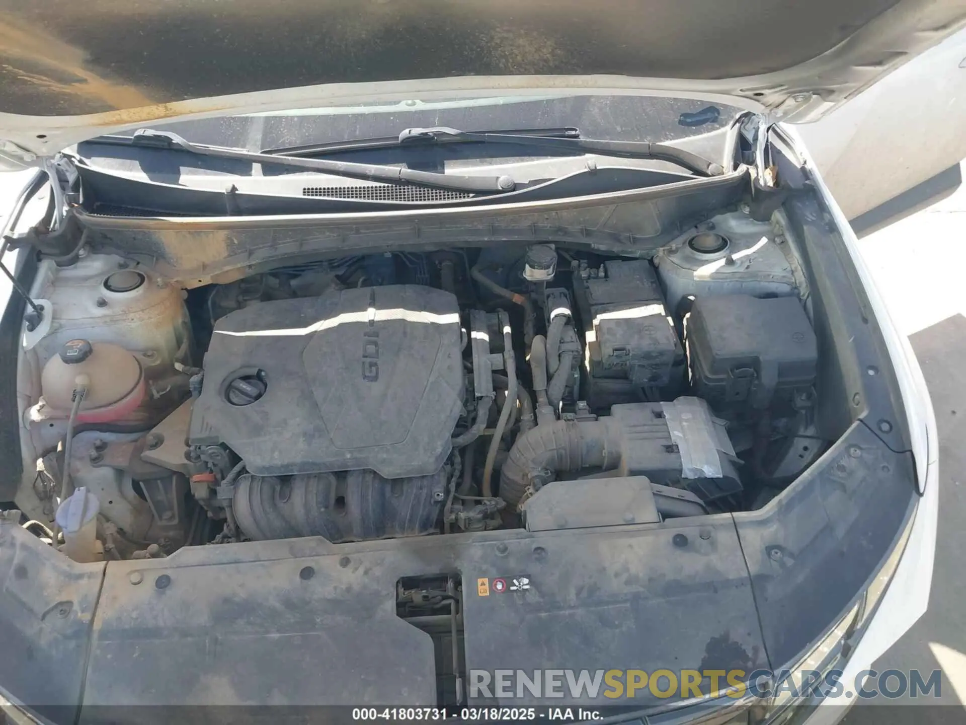 10 Photograph of a damaged car 5NMJC3AE2NH126472 HYUNDAI TUCSON 2022