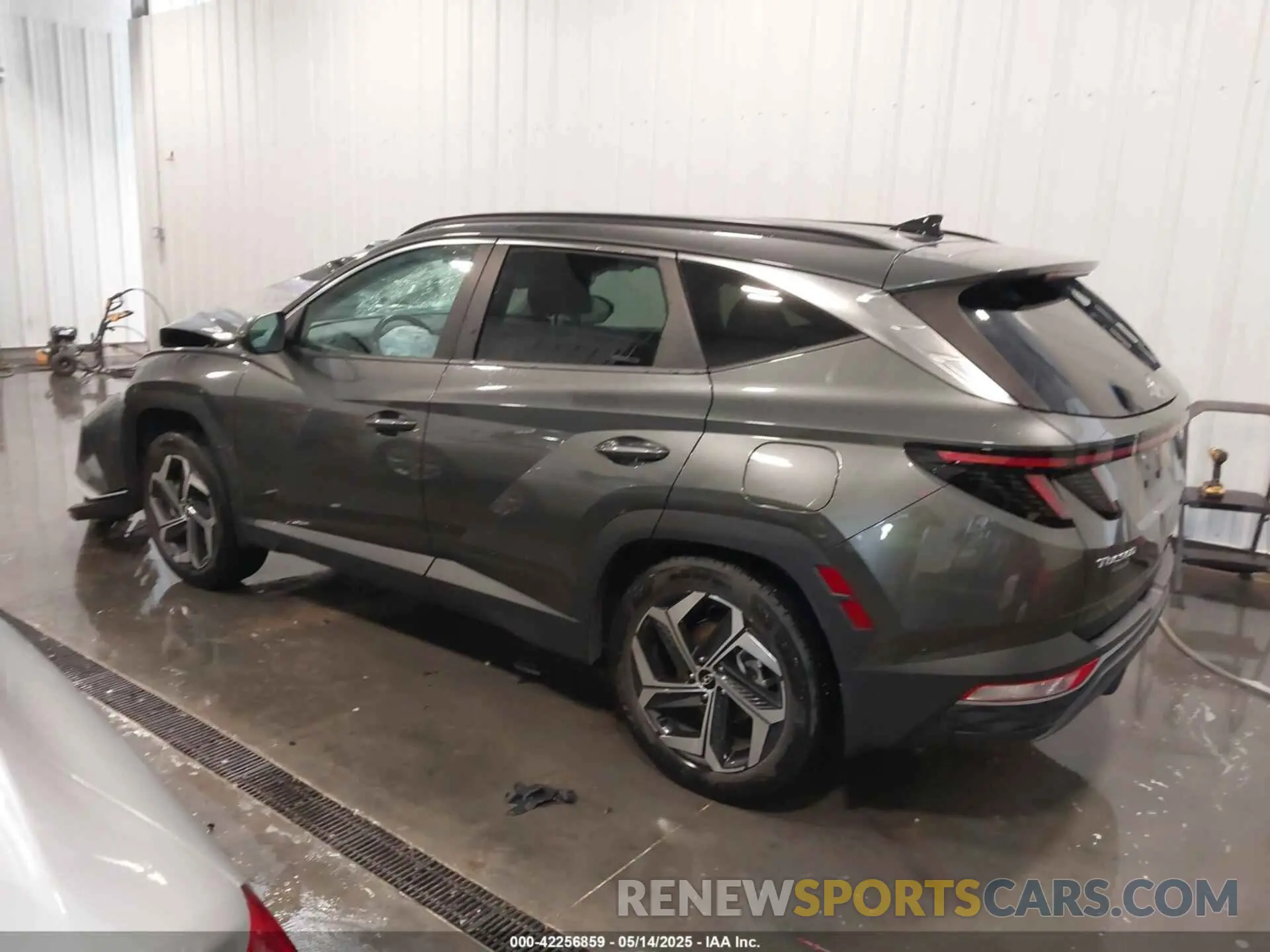 3 Photograph of a damaged car 5NMJC3AE3NH088315 HYUNDAI TUCSON 2022