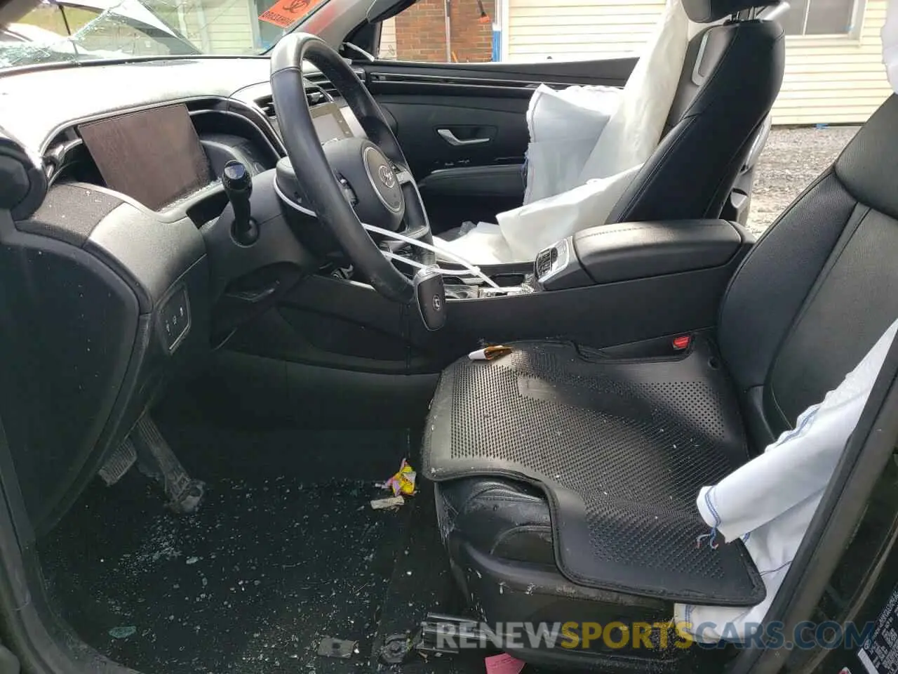 7 Photograph of a damaged car 5NMJC3AE5NH149471 HYUNDAI TUCSON 2022