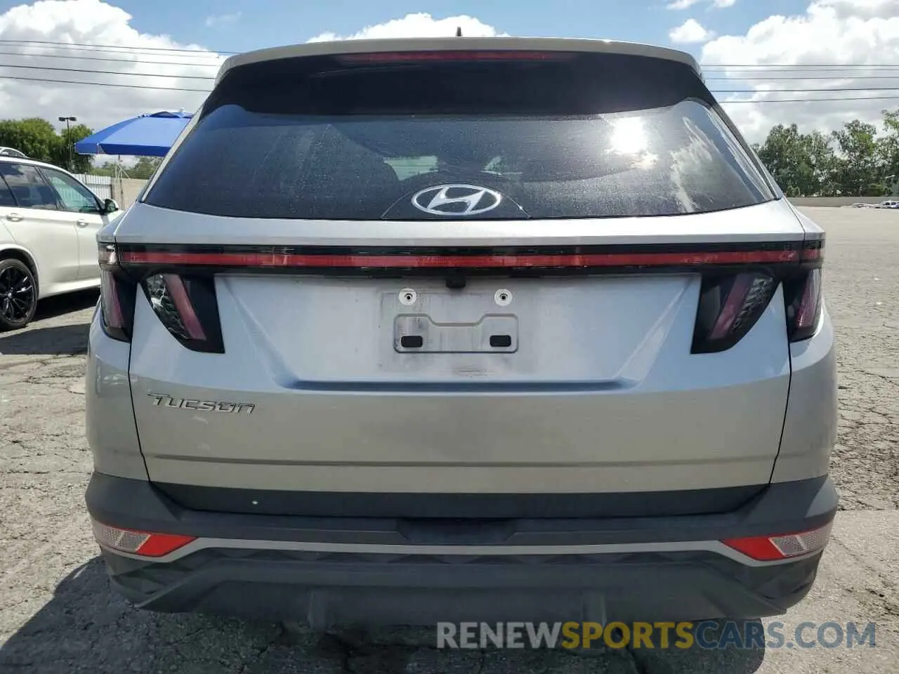 6 Photograph of a damaged car 5NMJC3AE6NH039674 HYUNDAI TUCSON 2022