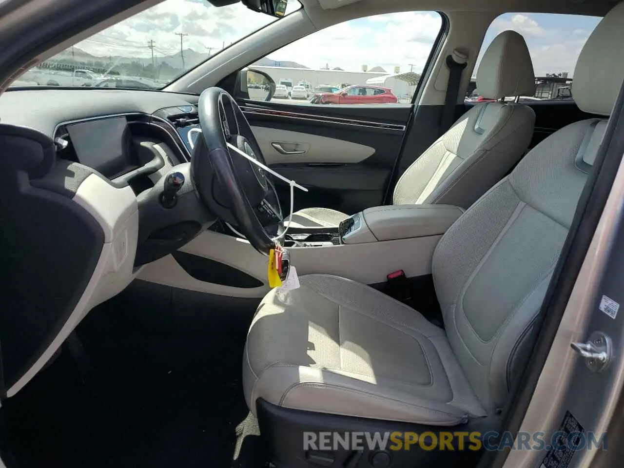 7 Photograph of a damaged car 5NMJC3AE6NH039674 HYUNDAI TUCSON 2022