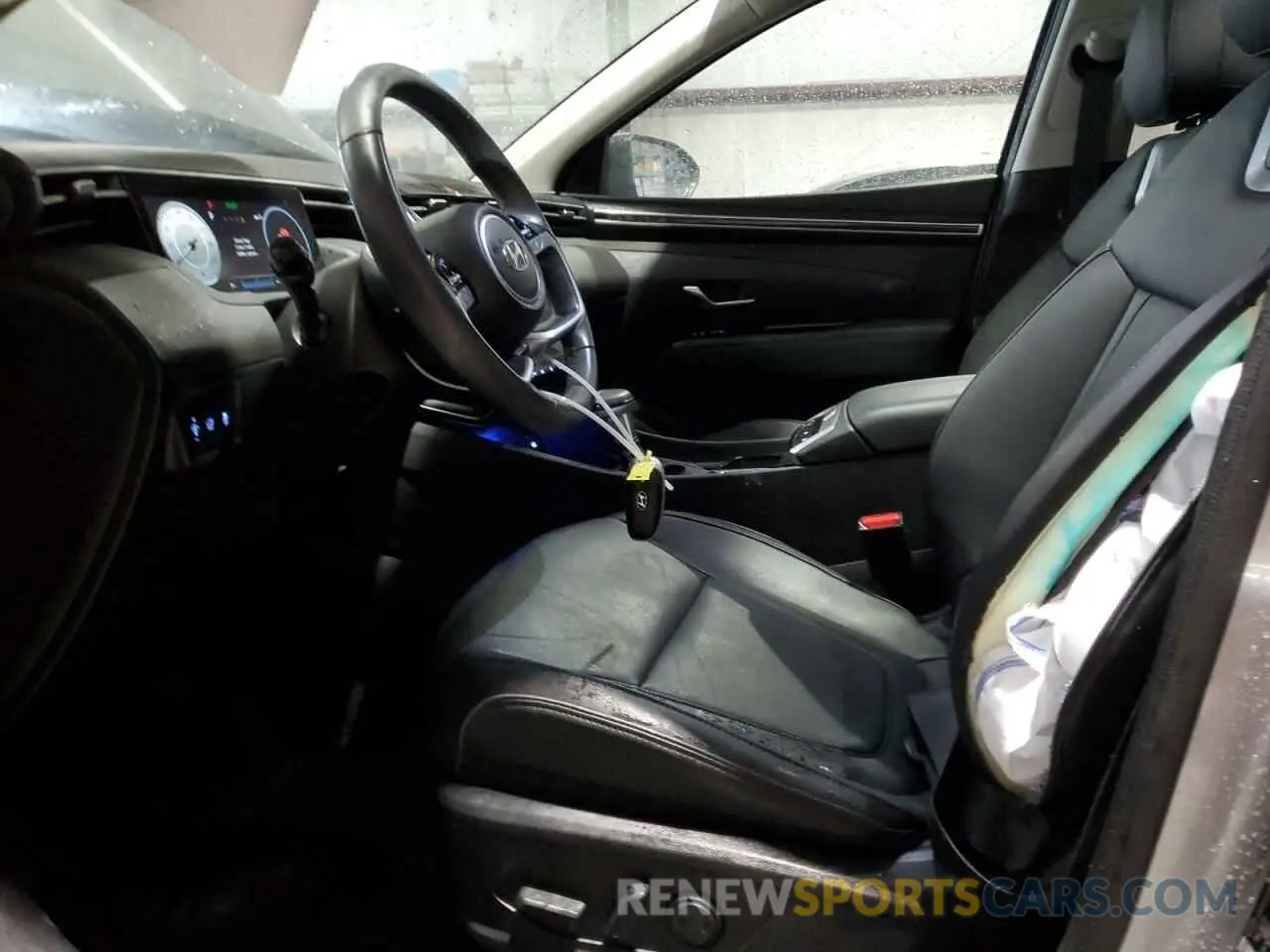 7 Photograph of a damaged car 5NMJC3AE6NH089247 HYUNDAI TUCSON 2022