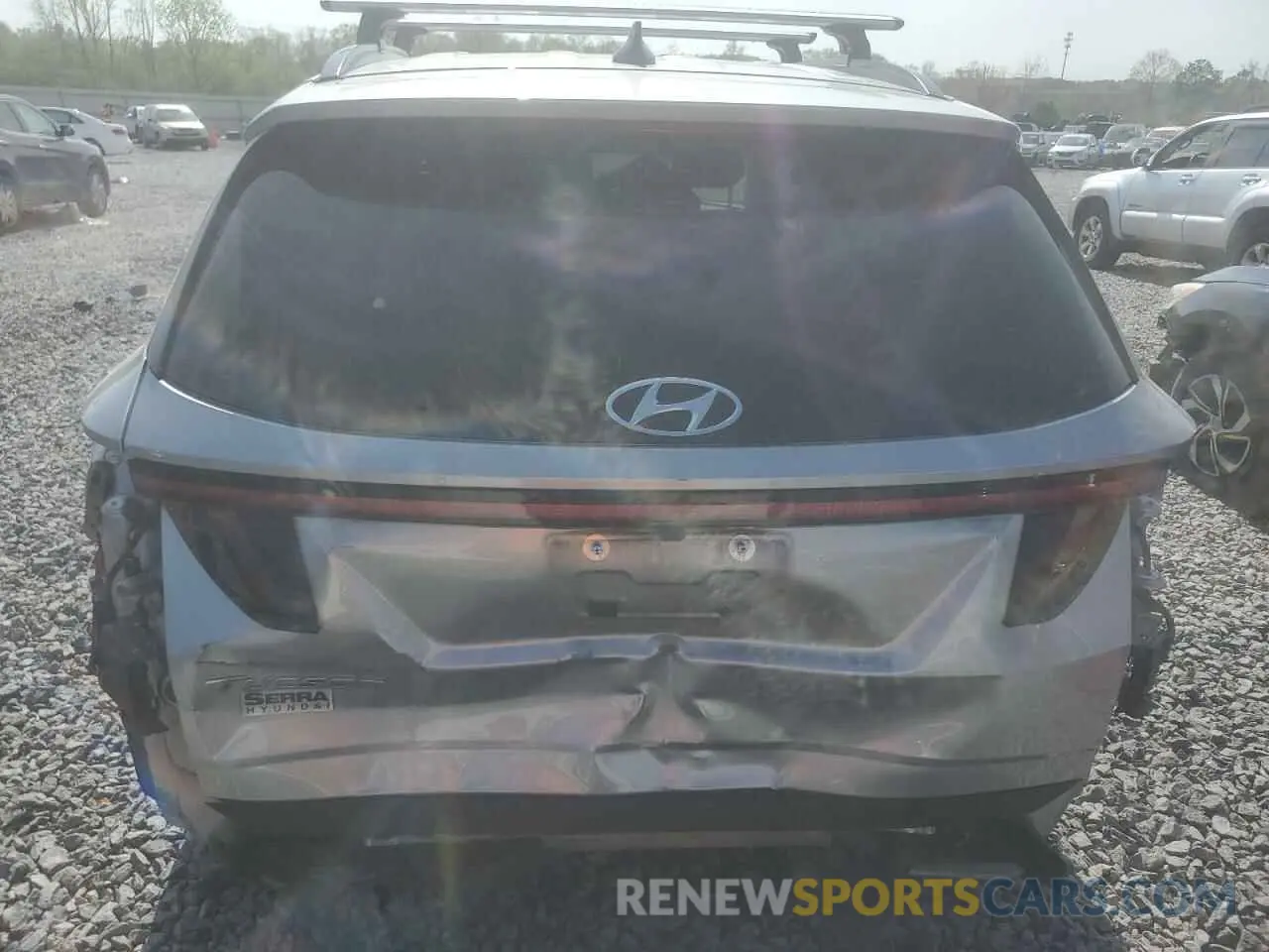 6 Photograph of a damaged car 5NMJC3AE6NH130654 HYUNDAI TUCSON 2022
