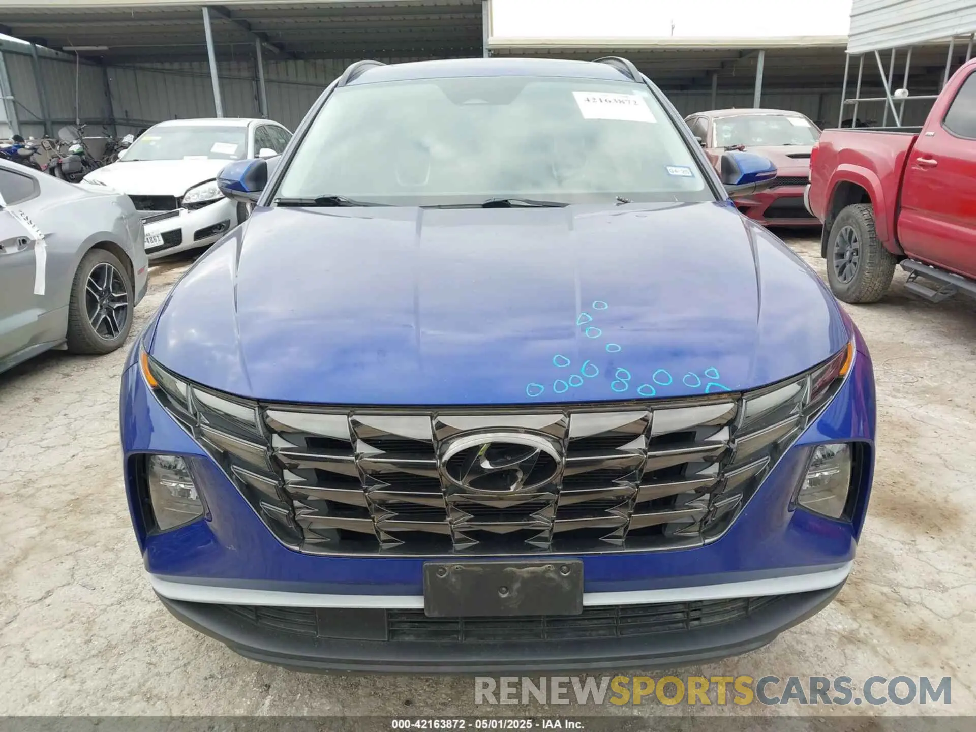 12 Photograph of a damaged car 5NMJC3AE7NH004397 HYUNDAI TUCSON 2022