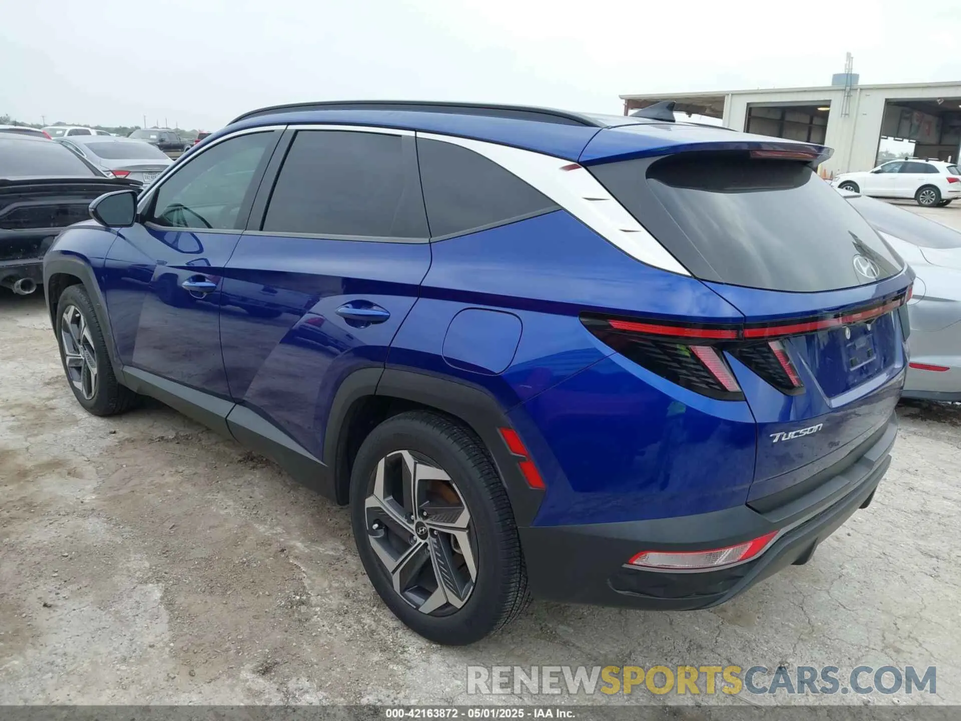 3 Photograph of a damaged car 5NMJC3AE7NH004397 HYUNDAI TUCSON 2022