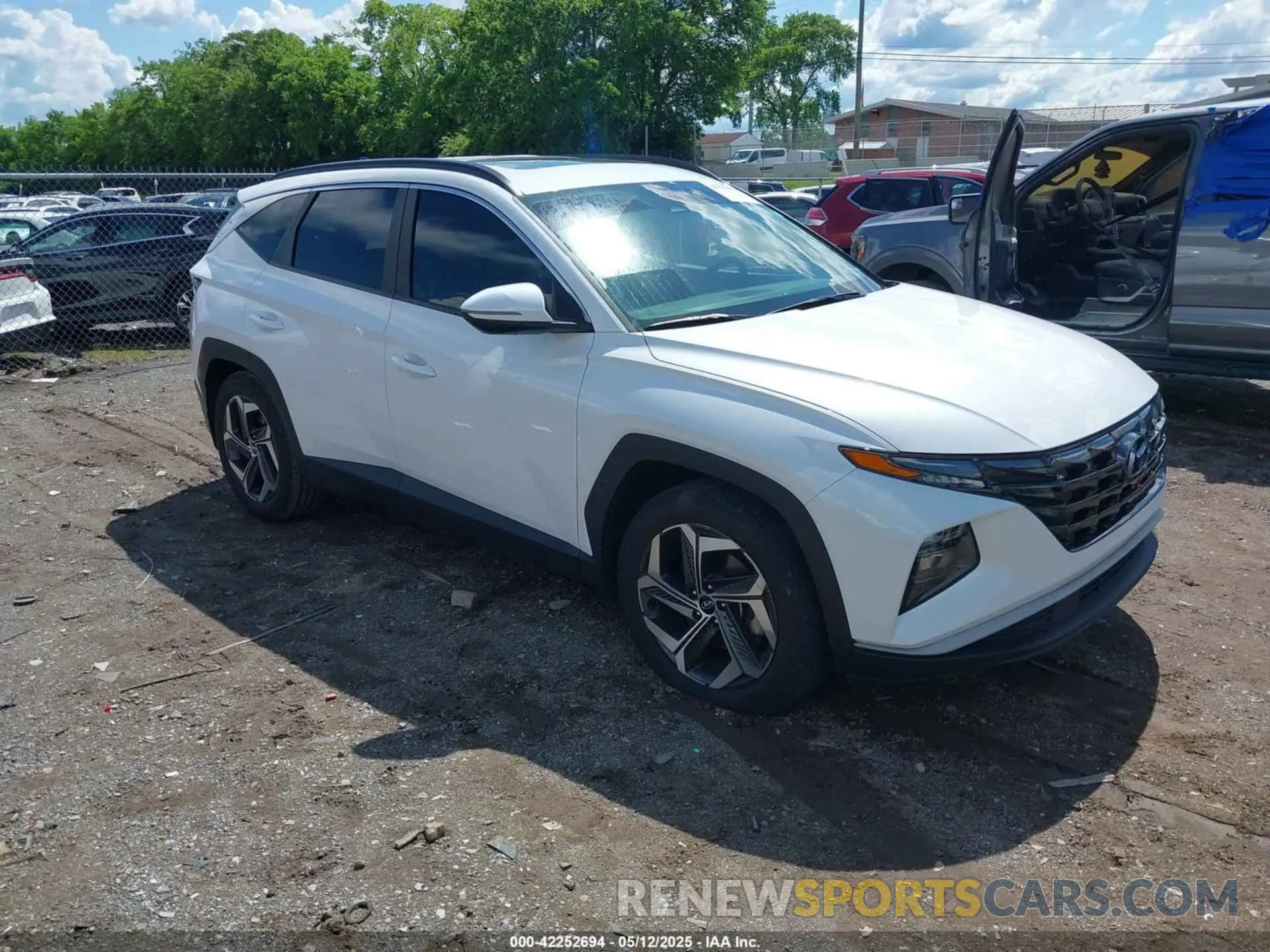 1 Photograph of a damaged car 5NMJC3AE7NH057679 HYUNDAI TUCSON 2022
