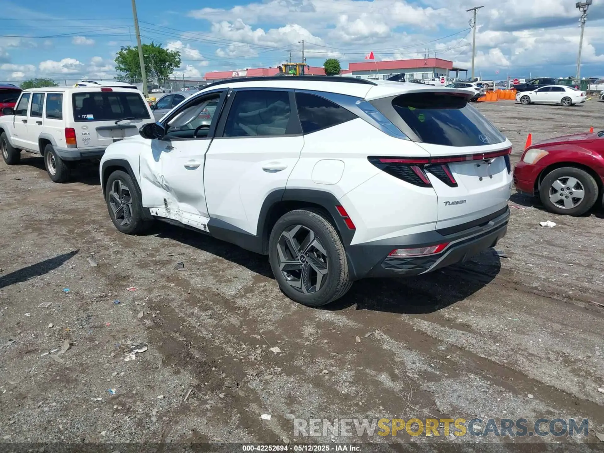 3 Photograph of a damaged car 5NMJC3AE7NH057679 HYUNDAI TUCSON 2022