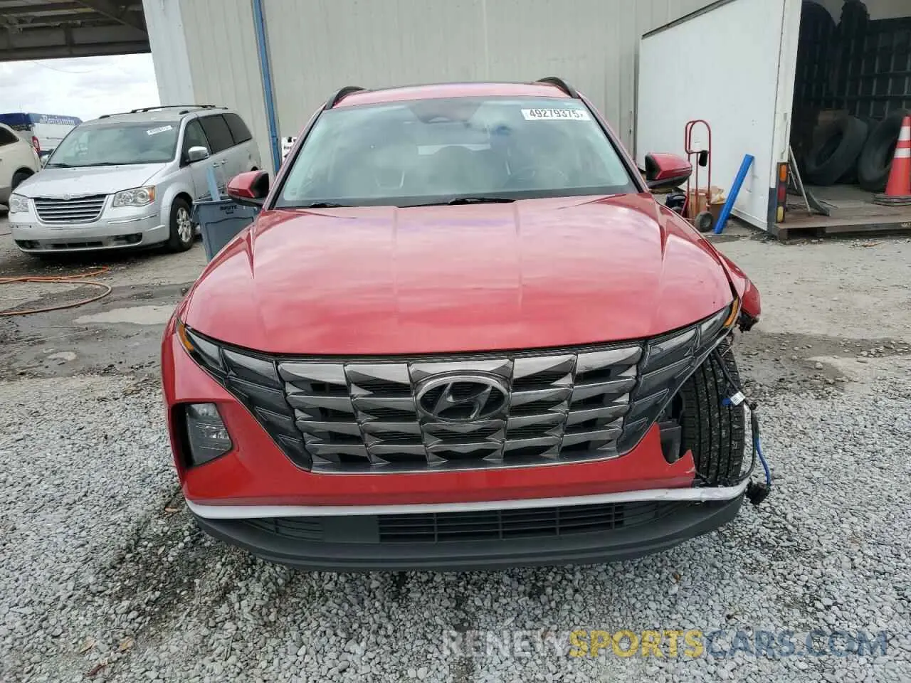 5 Photograph of a damaged car 5NMJC3AE8NH010757 HYUNDAI TUCSON 2022