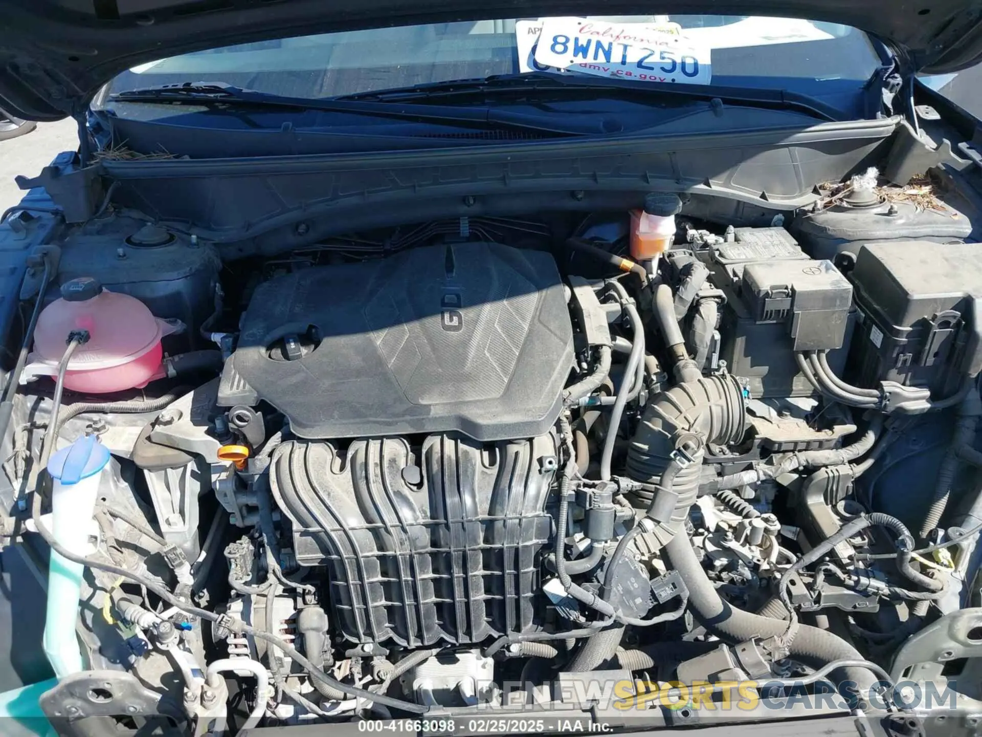 10 Photograph of a damaged car 5NMJC3AE9NH009570 HYUNDAI TUCSON 2022