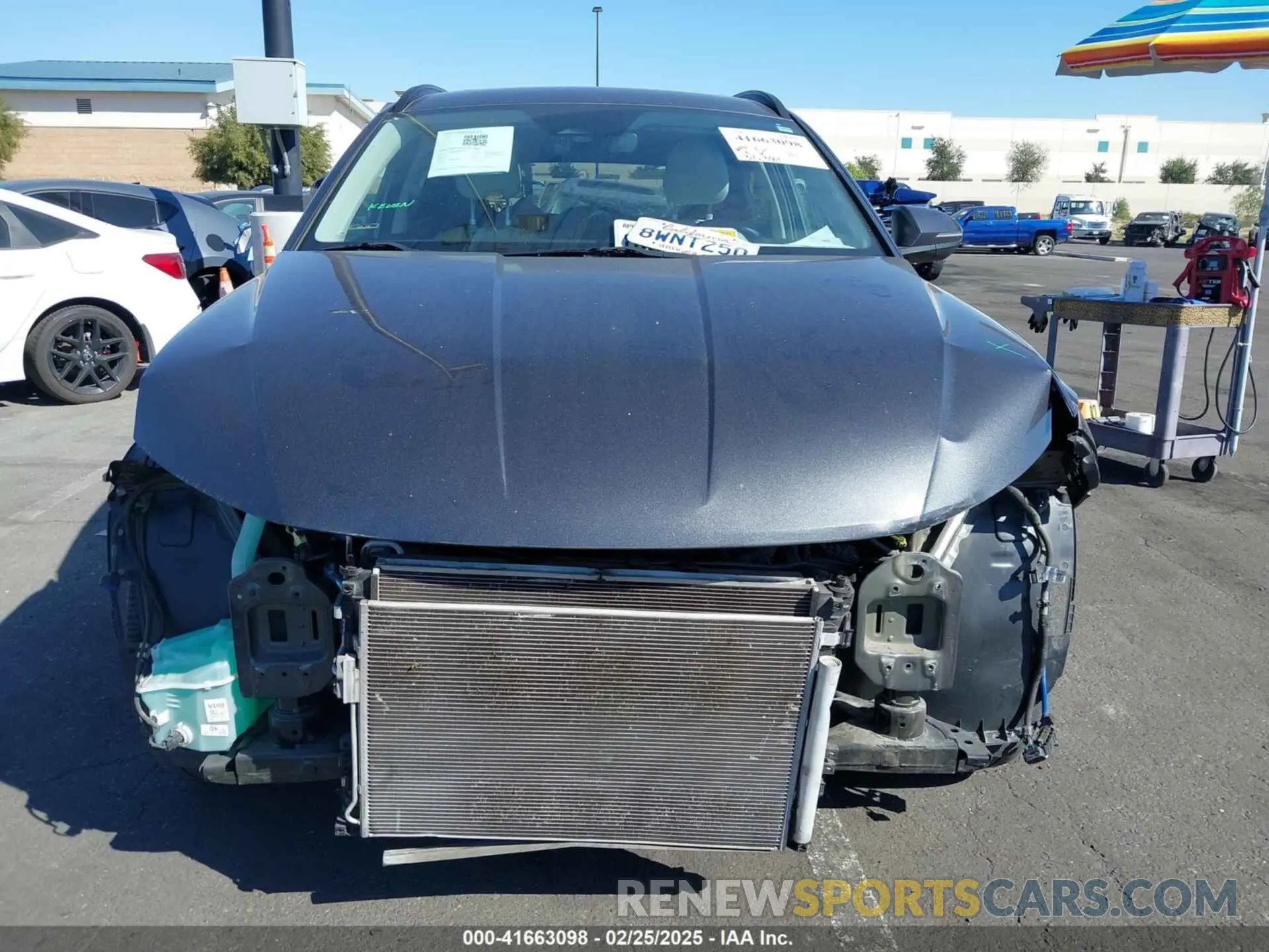 13 Photograph of a damaged car 5NMJC3AE9NH009570 HYUNDAI TUCSON 2022