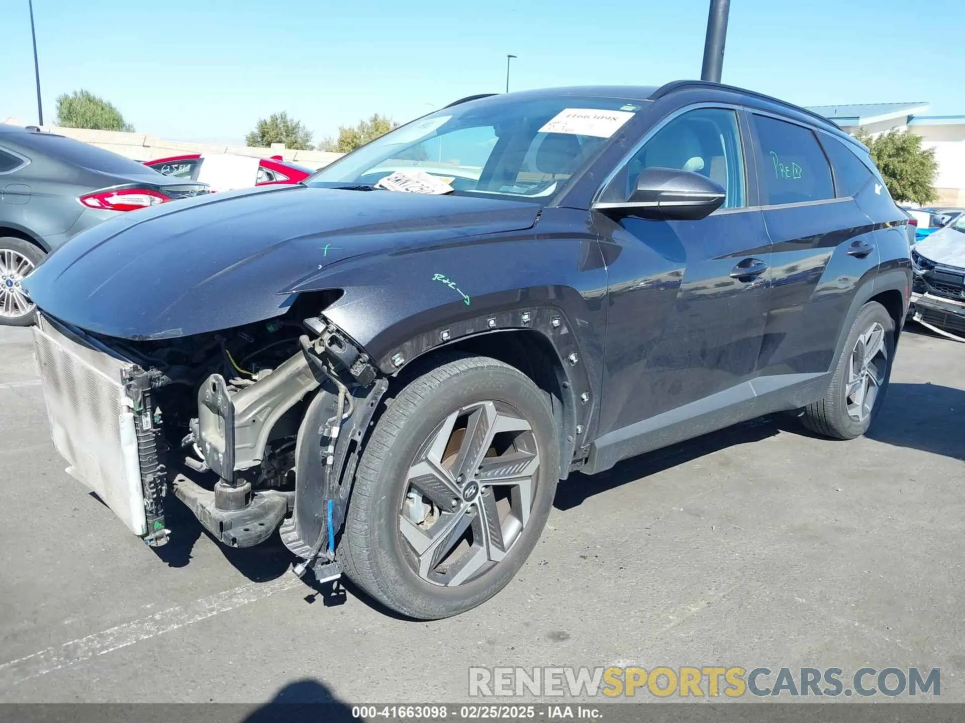 2 Photograph of a damaged car 5NMJC3AE9NH009570 HYUNDAI TUCSON 2022
