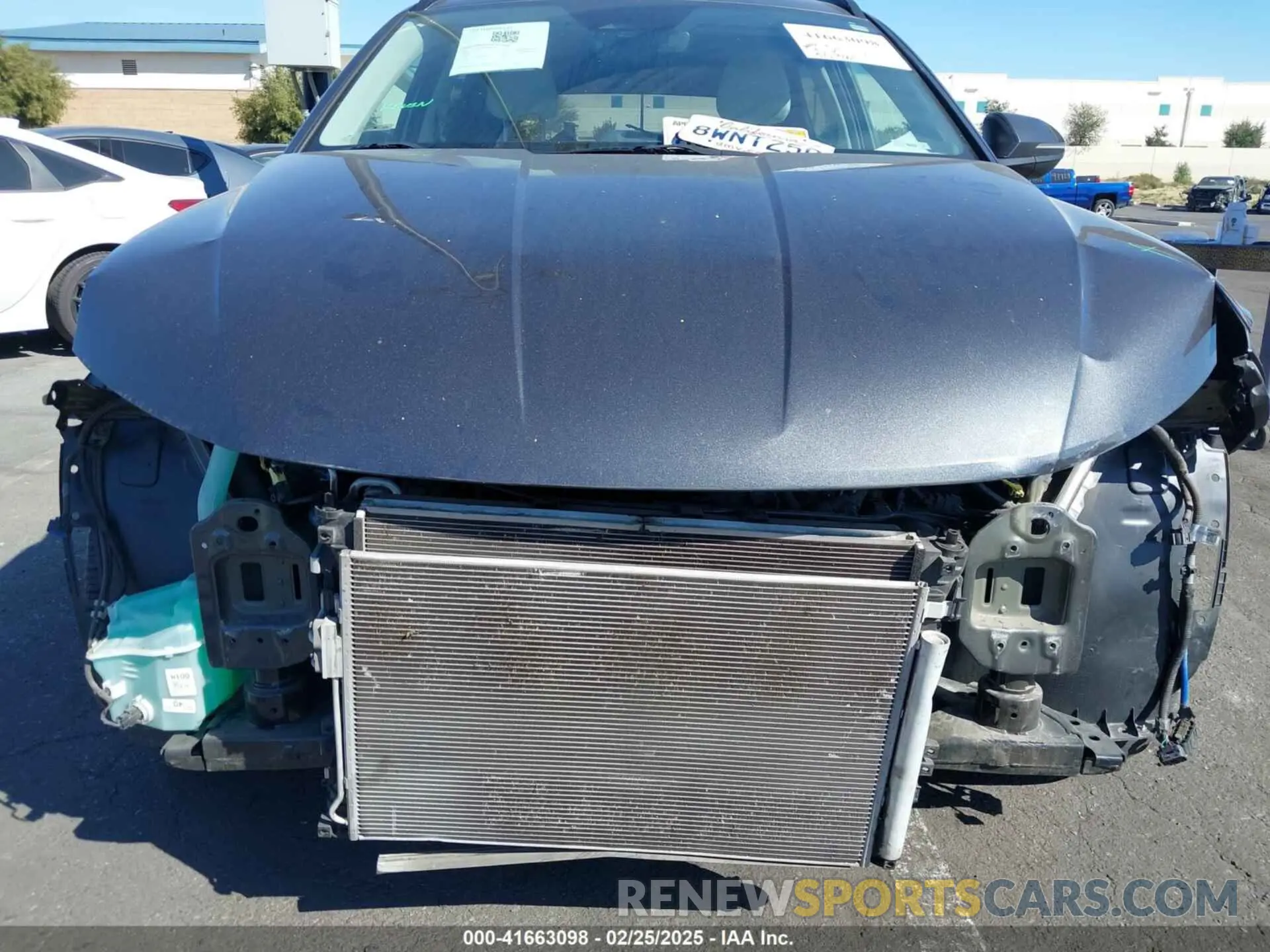 6 Photograph of a damaged car 5NMJC3AE9NH009570 HYUNDAI TUCSON 2022