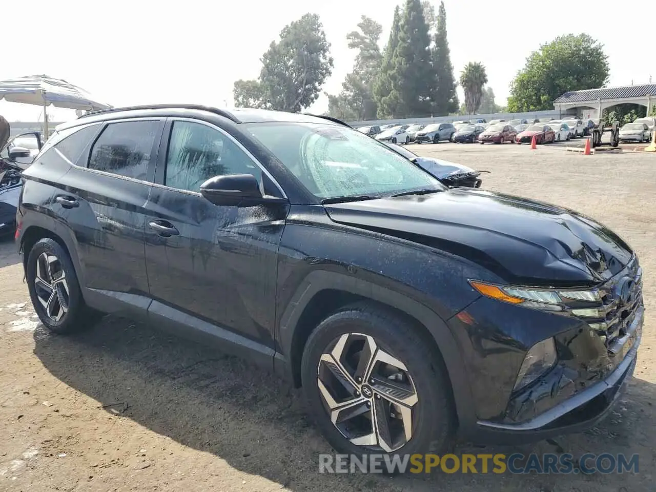4 Photograph of a damaged car 5NMJC3AE9NH120507 HYUNDAI TUCSON 2022