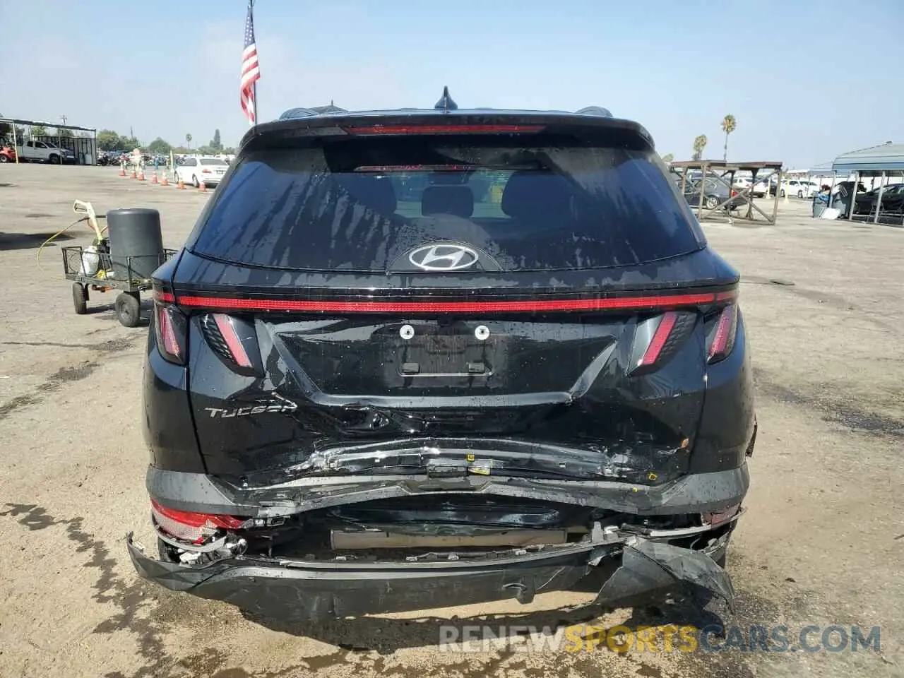 6 Photograph of a damaged car 5NMJC3AE9NH120507 HYUNDAI TUCSON 2022