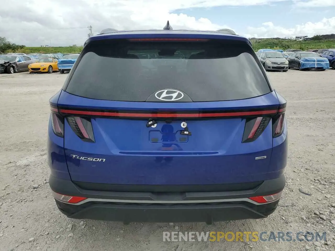 6 Photograph of a damaged car 5NMJCCAE1NH032261 HYUNDAI TUCSON 2022