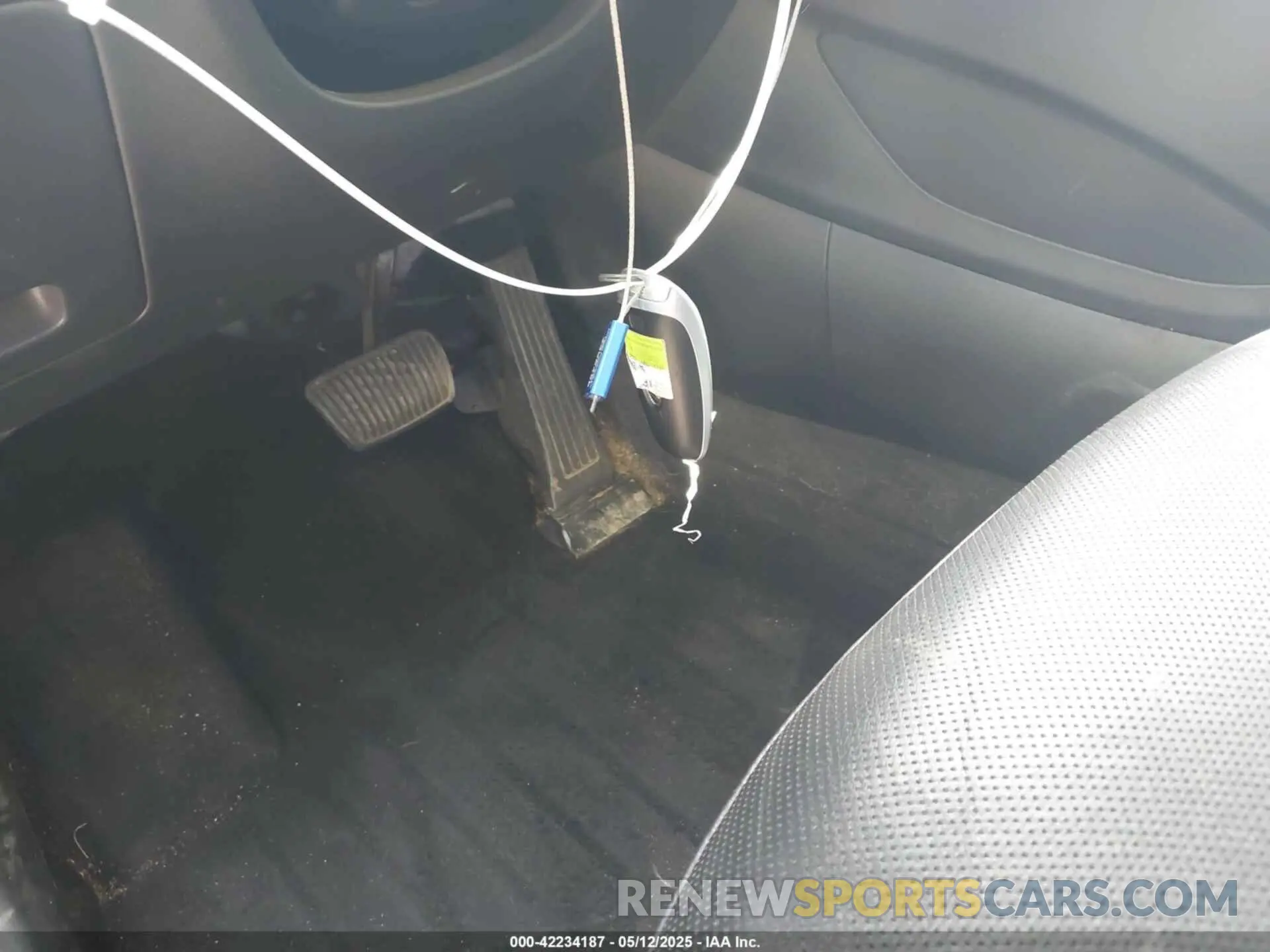 11 Photograph of a damaged car 5NMJCCAE1NH094565 HYUNDAI TUCSON 2022
