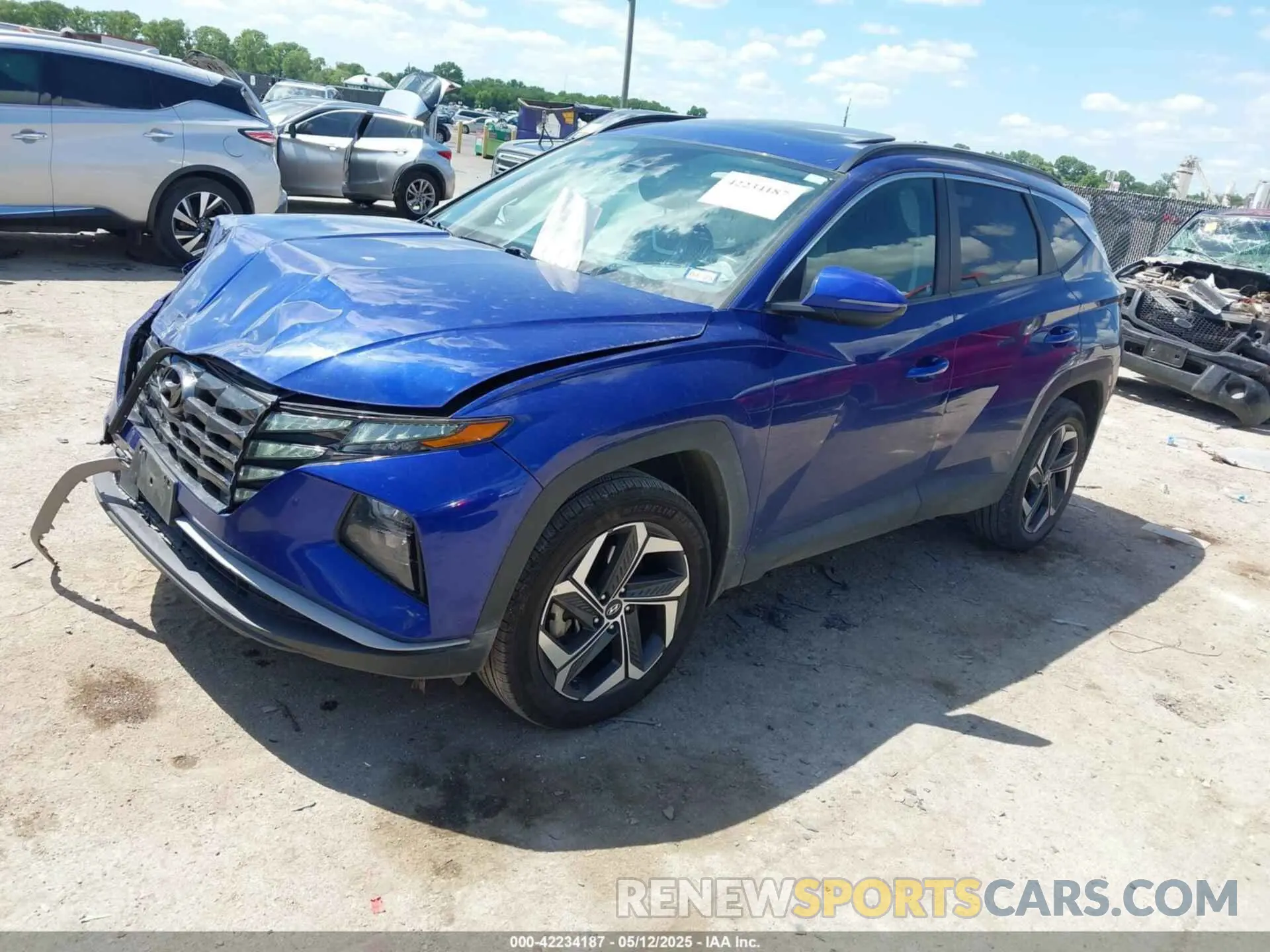 2 Photograph of a damaged car 5NMJCCAE1NH094565 HYUNDAI TUCSON 2022