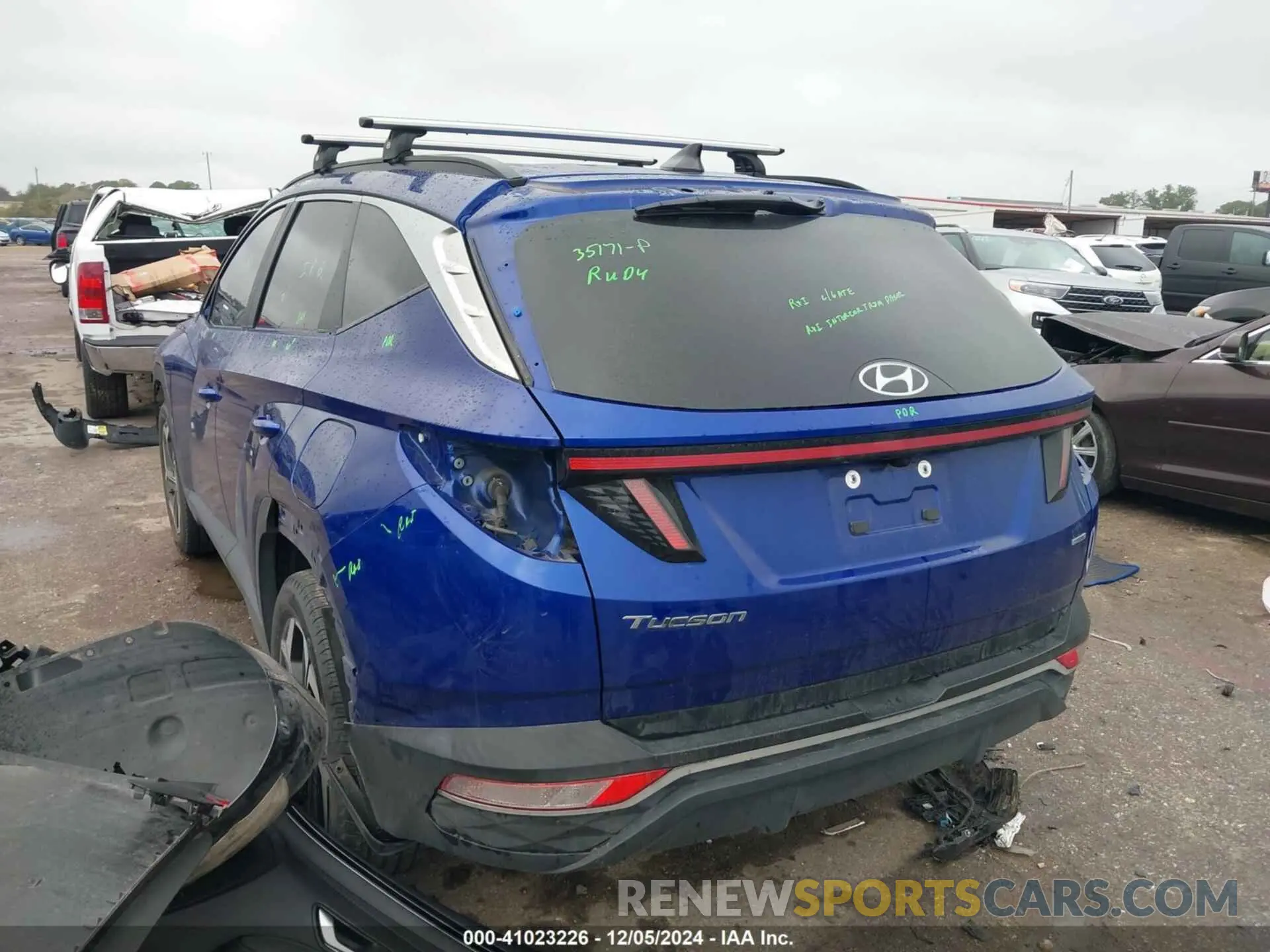 3 Photograph of a damaged car 5NMJCCAE2NH054091 HYUNDAI TUCSON 2022