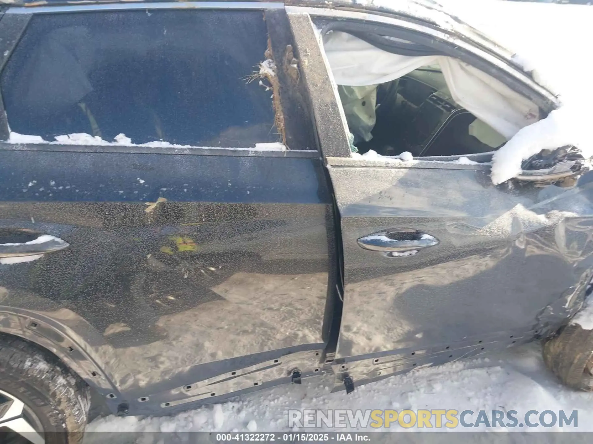 12 Photograph of a damaged car 5NMJCCAE2NH064412 HYUNDAI TUCSON 2022