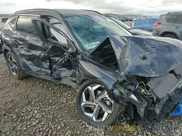 11 Photograph of a damaged car 5NMJCCAE2NH118999 HYUNDAI TUCSON 2022