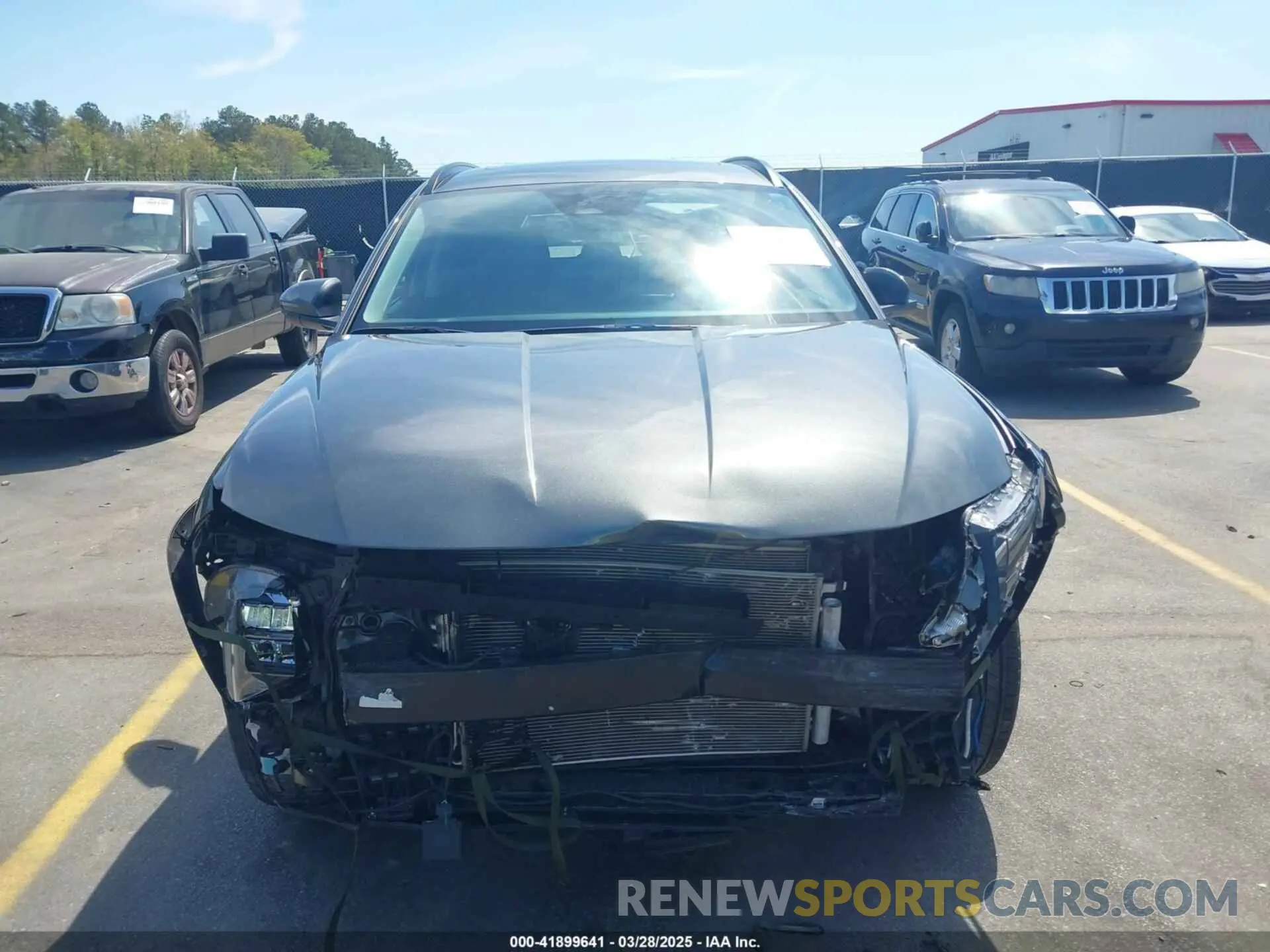 13 Photograph of a damaged car 5NMJCCAE4NH096813 HYUNDAI TUCSON 2022