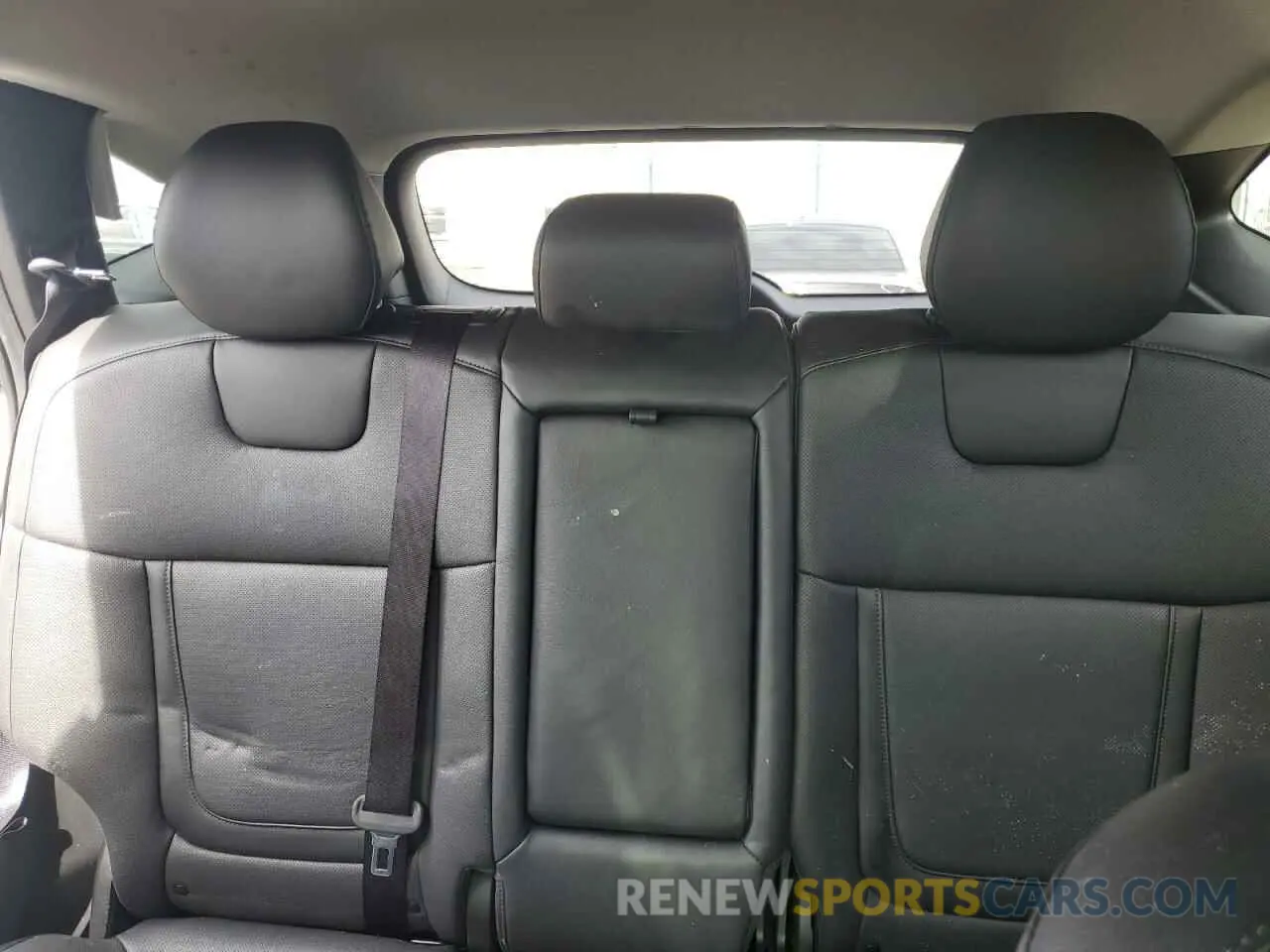 10 Photograph of a damaged car 5NMJCCAE4NH148313 HYUNDAI TUCSON 2022