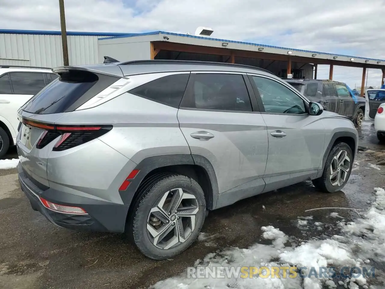 3 Photograph of a damaged car 5NMJCCAE5NH037320 HYUNDAI TUCSON 2022