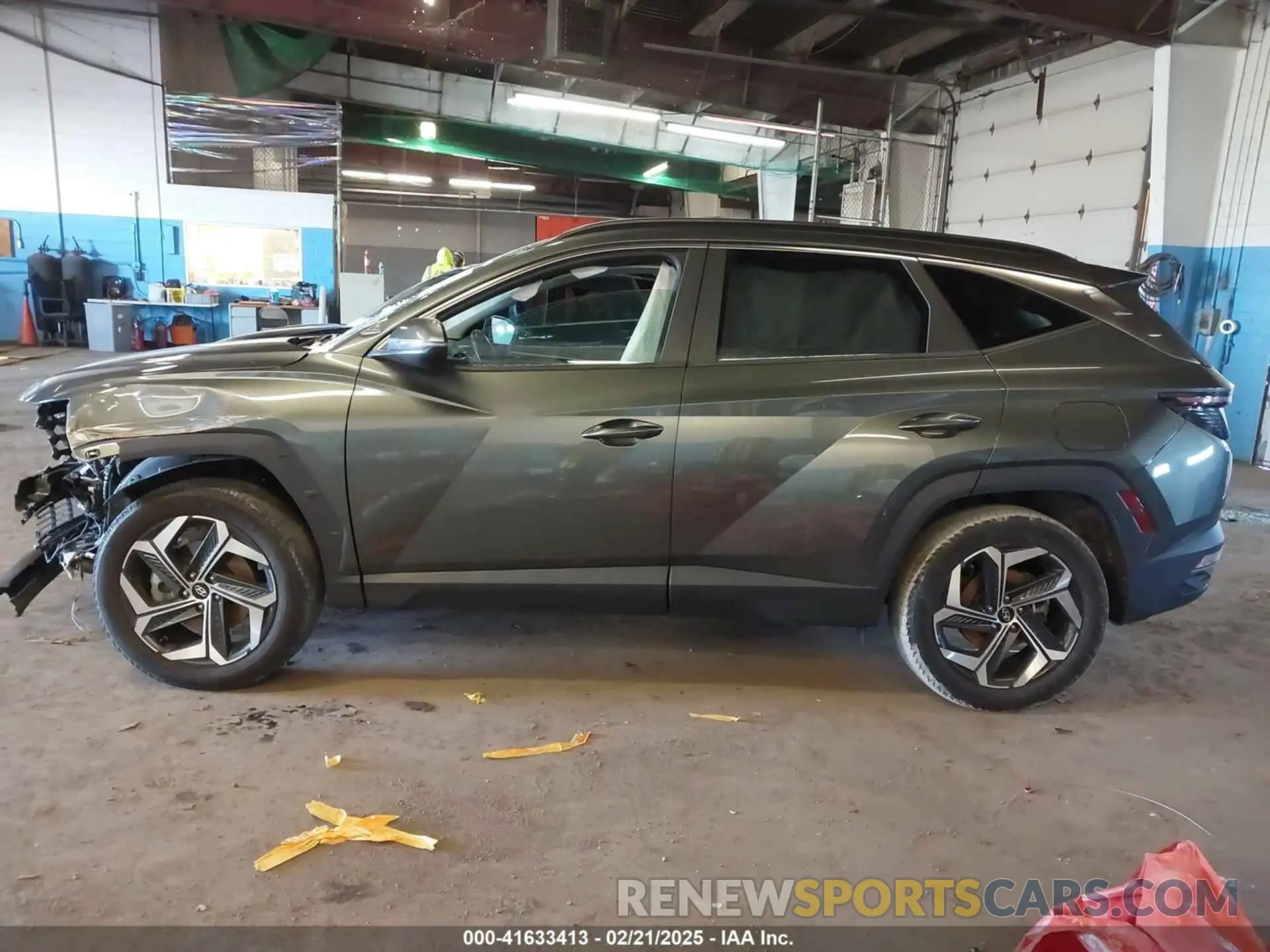 14 Photograph of a damaged car 5NMJCCAE5NH042078 HYUNDAI TUCSON 2022