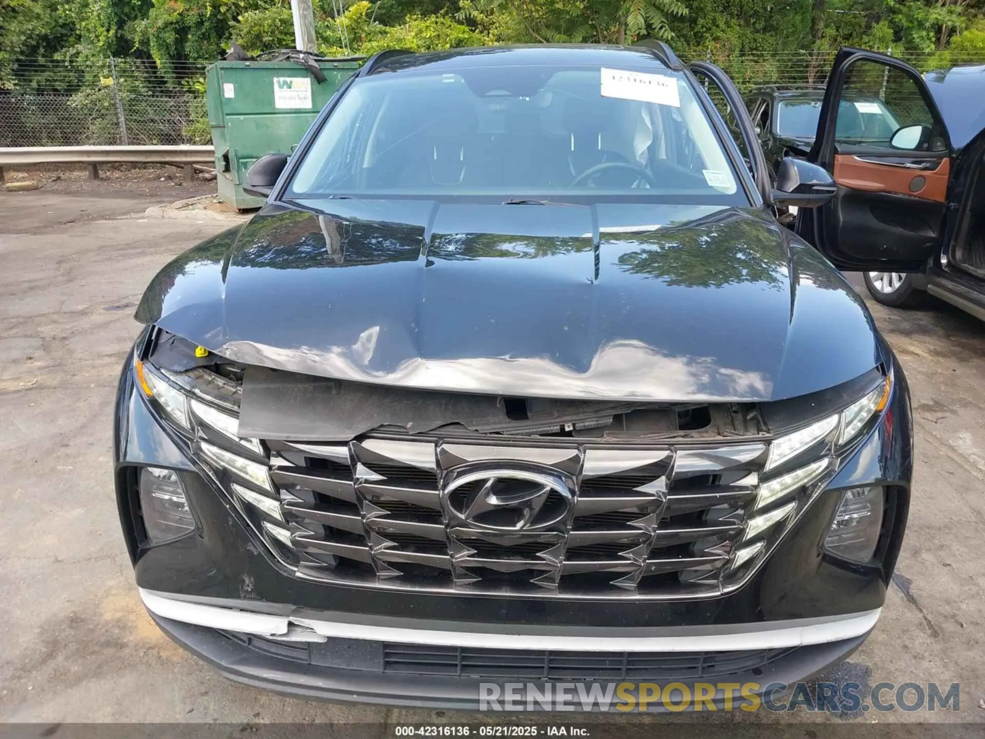 12 Photograph of a damaged car 5NMJCCAE5NH061293 HYUNDAI TUCSON 2022