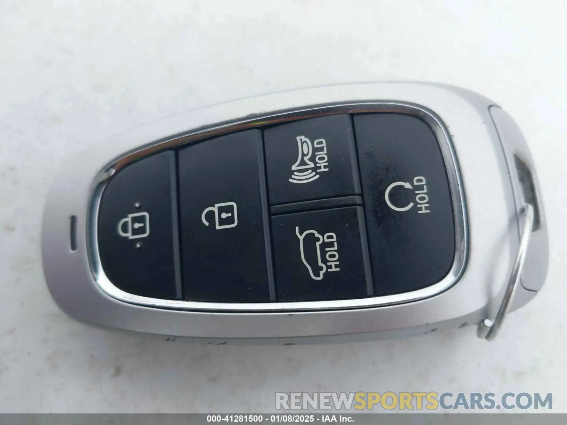 11 Photograph of a damaged car 5NMJCCAE7NH048450 HYUNDAI TUCSON 2022