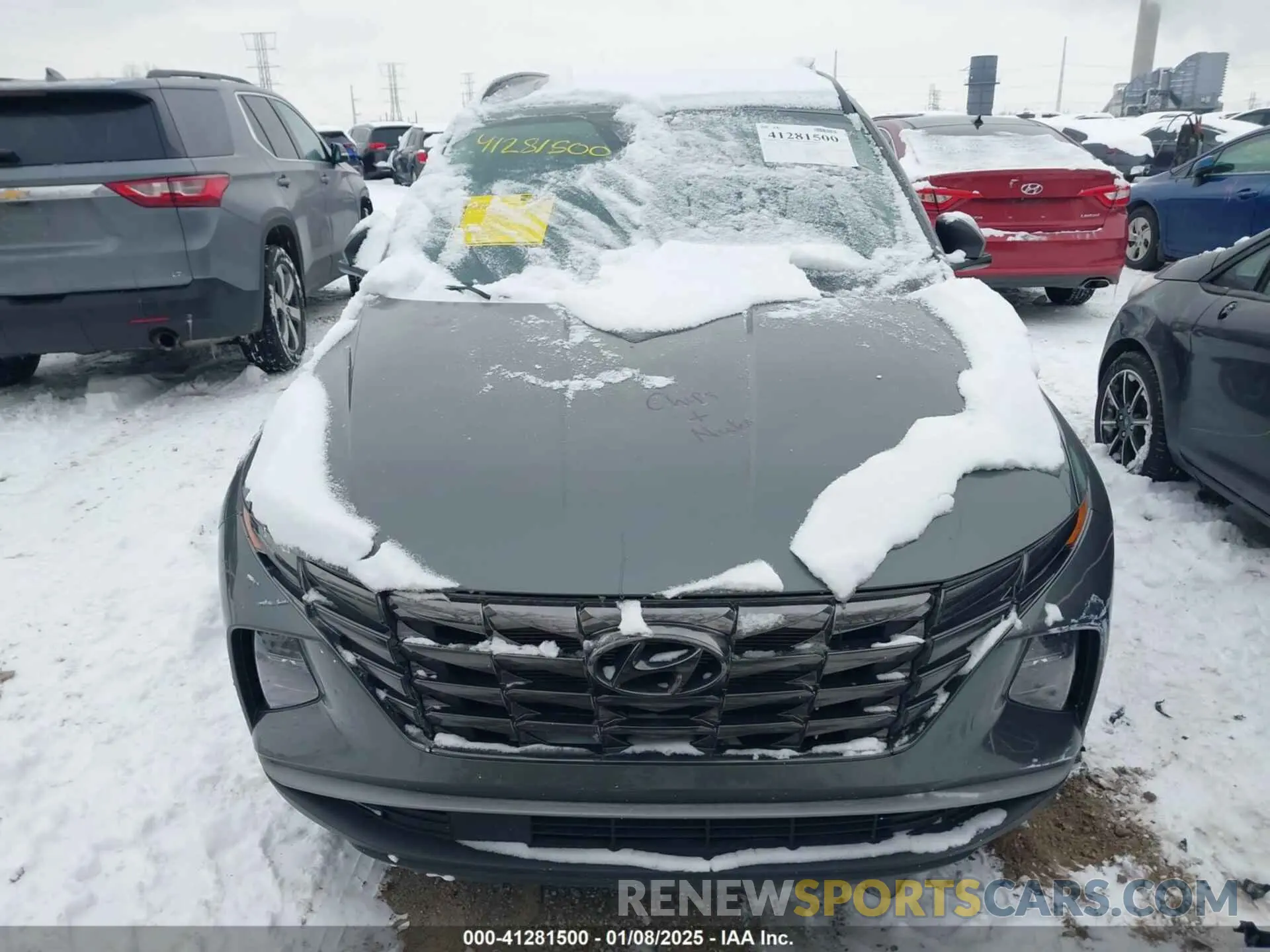12 Photograph of a damaged car 5NMJCCAE7NH048450 HYUNDAI TUCSON 2022