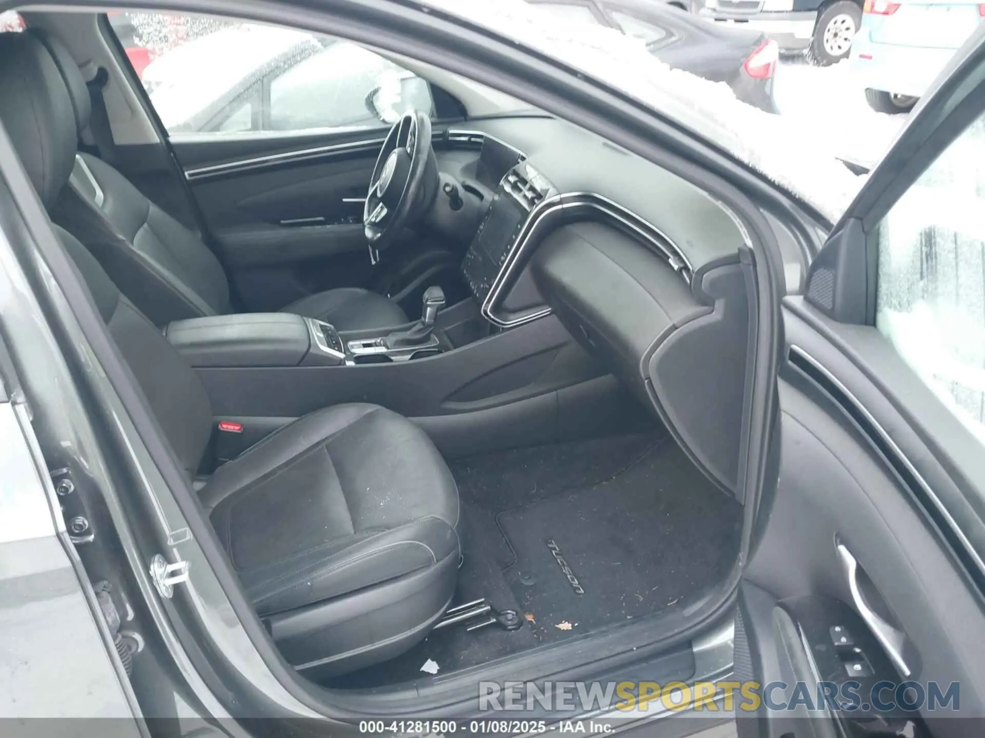 5 Photograph of a damaged car 5NMJCCAE7NH048450 HYUNDAI TUCSON 2022