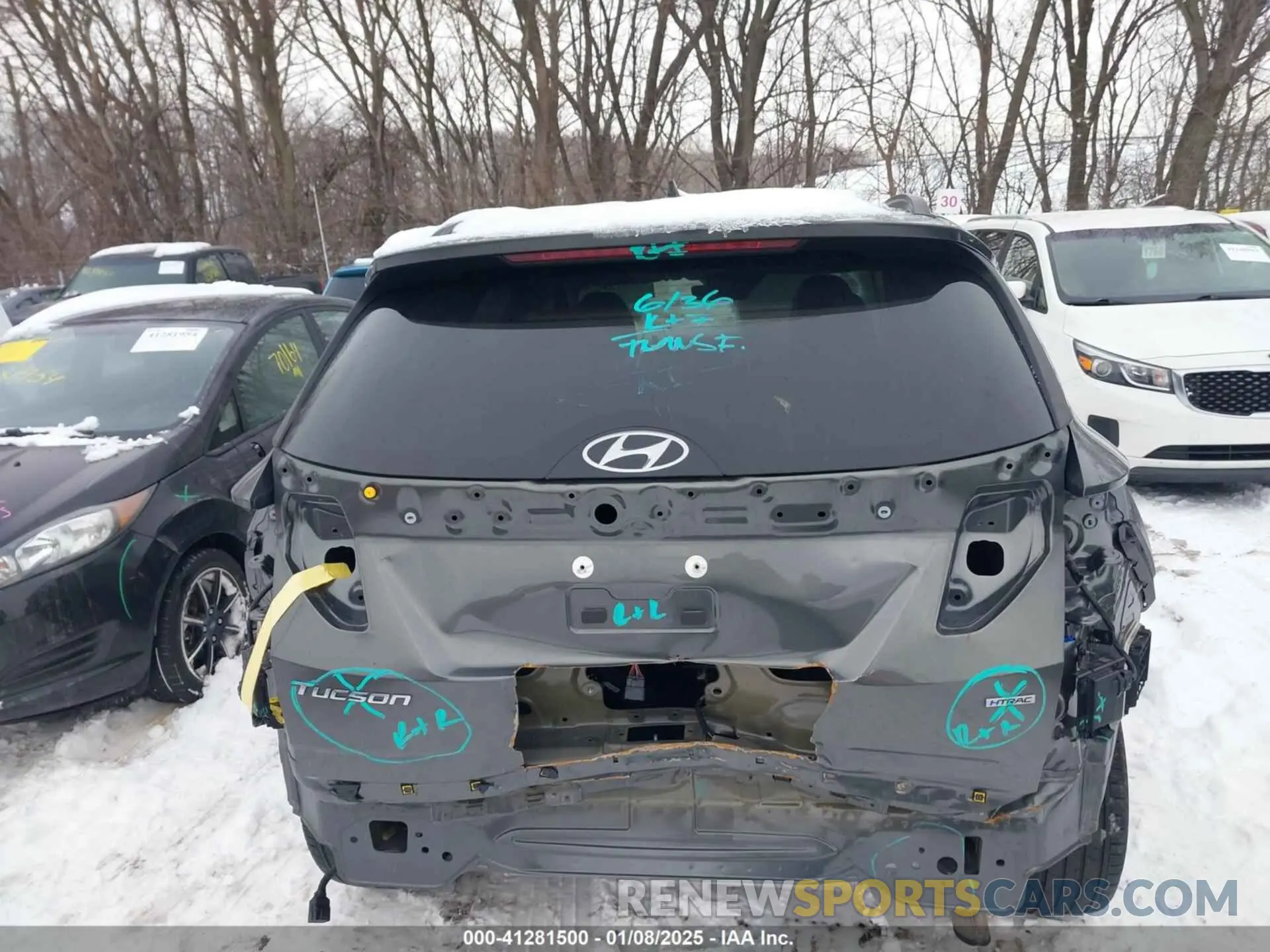 6 Photograph of a damaged car 5NMJCCAE7NH048450 HYUNDAI TUCSON 2022