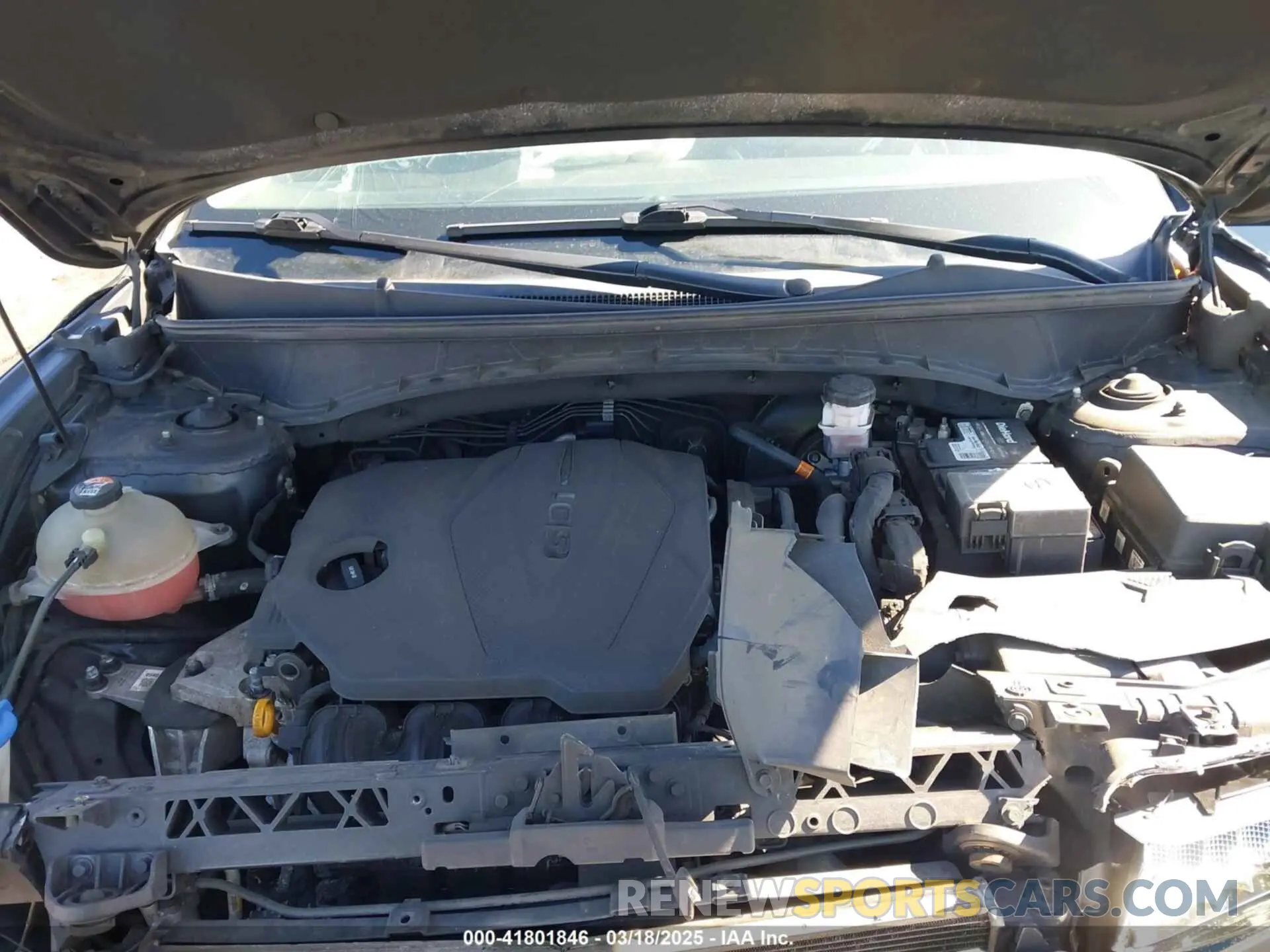 10 Photograph of a damaged car 5NMJCCAE8NH017885 HYUNDAI TUCSON 2022