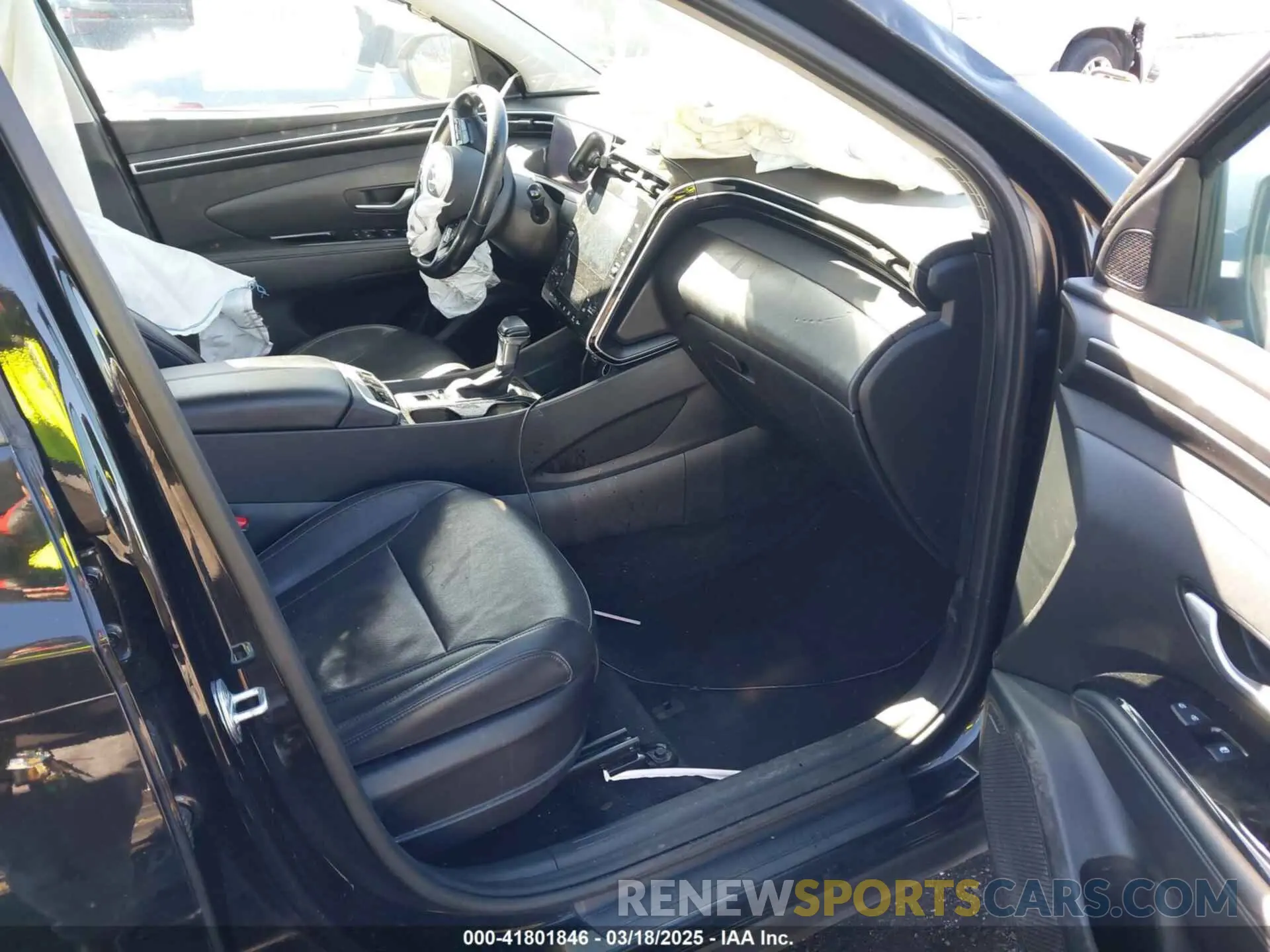 5 Photograph of a damaged car 5NMJCCAE8NH017885 HYUNDAI TUCSON 2022