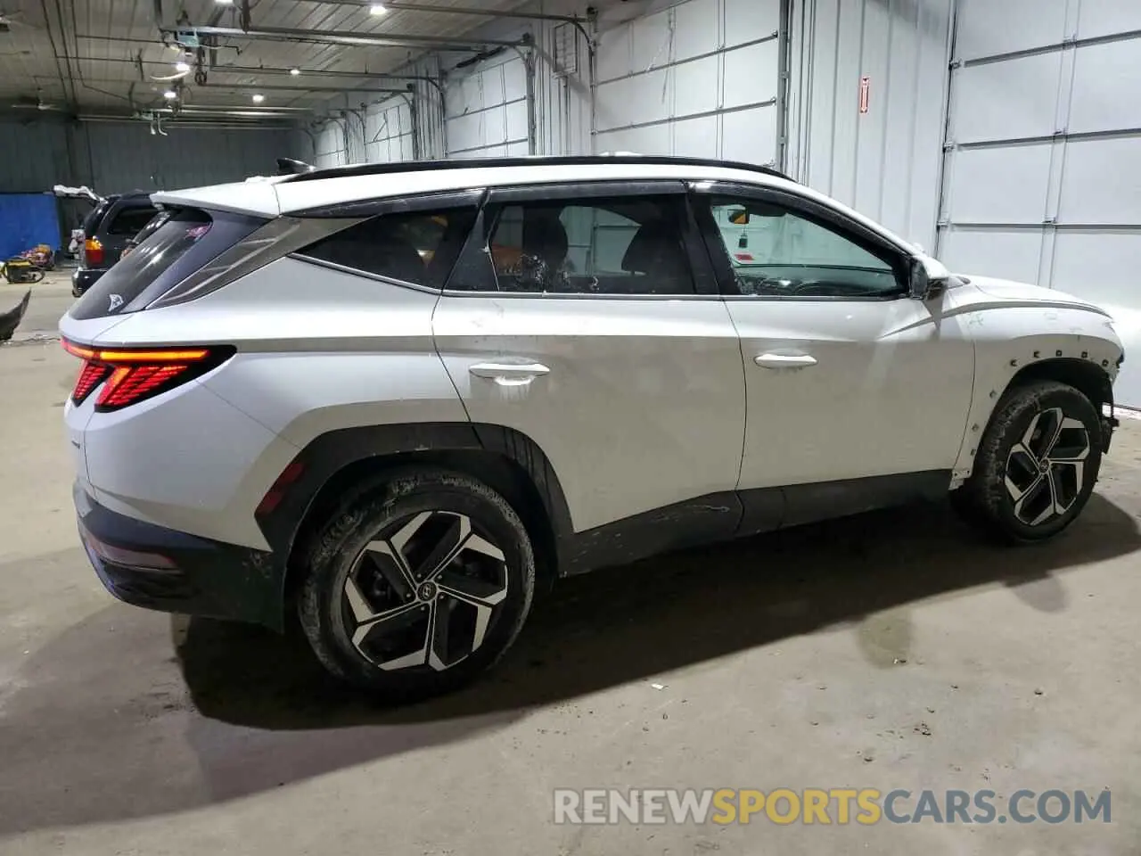 3 Photograph of a damaged car 5NMJCCAE8NH041328 HYUNDAI TUCSON 2022