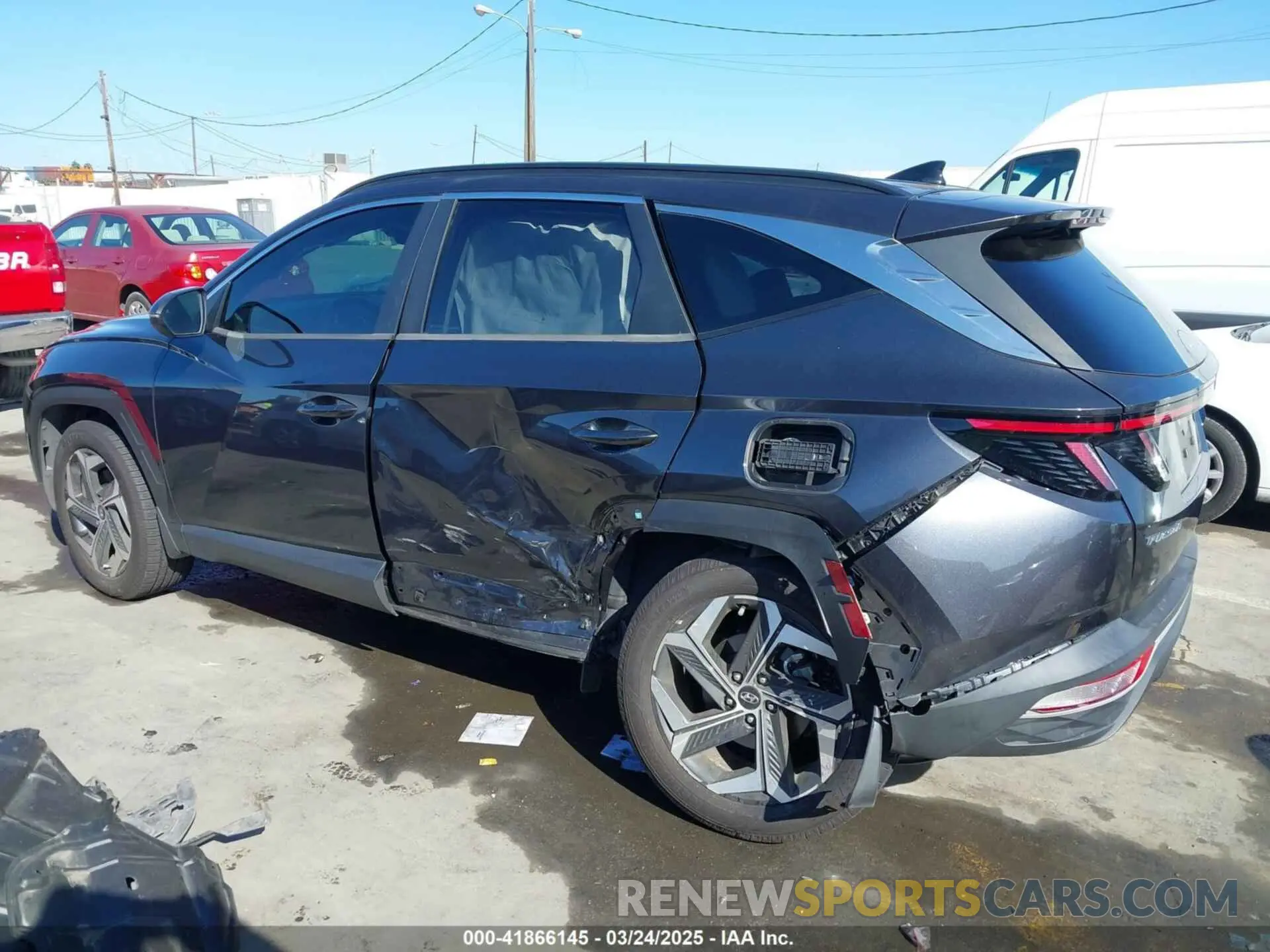 13 Photograph of a damaged car 5NMJCCAEXNH061242 HYUNDAI TUCSON 2022