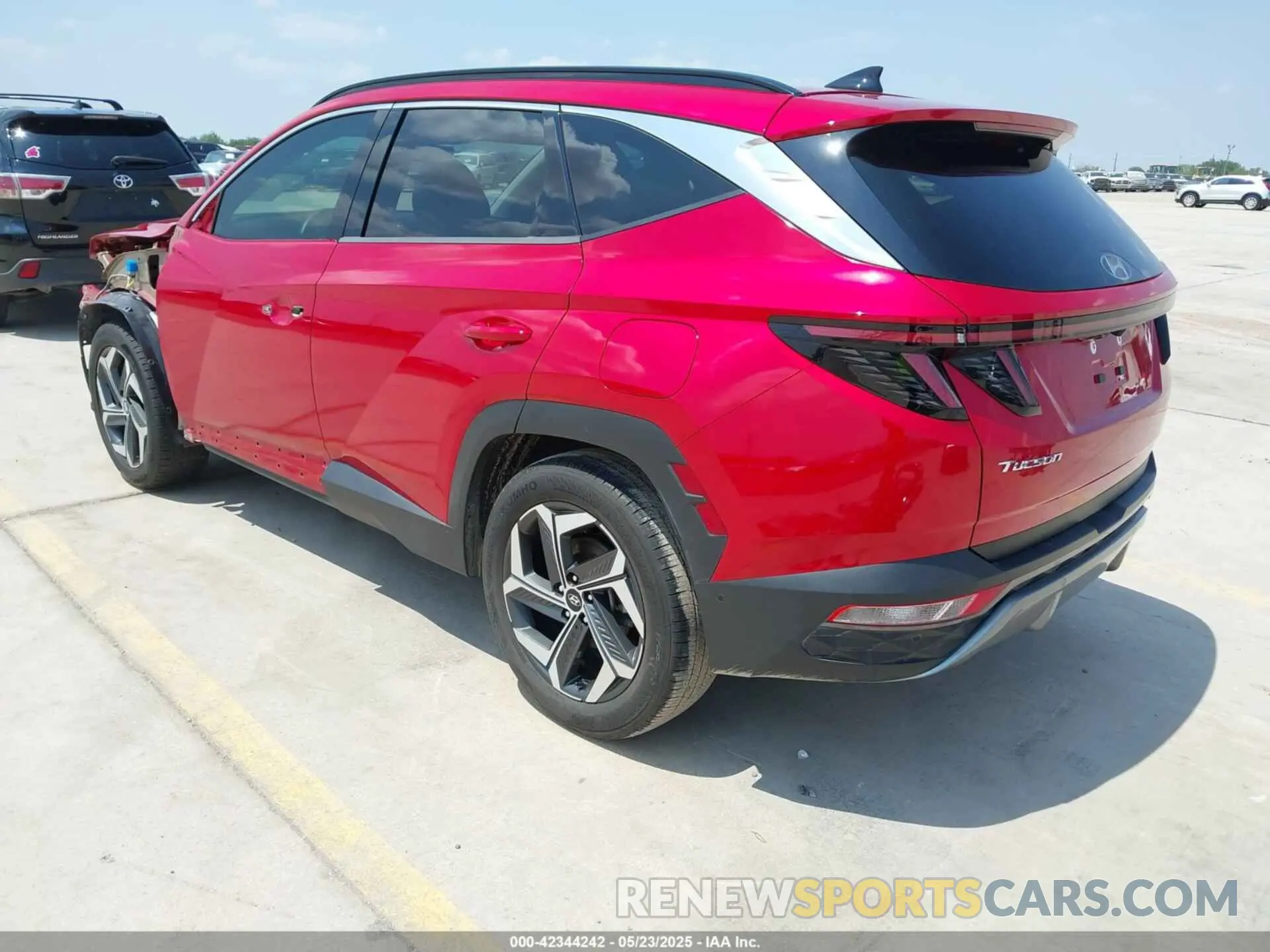 3 Photograph of a damaged car 5NMJE3AE0NH020290 HYUNDAI TUCSON 2022