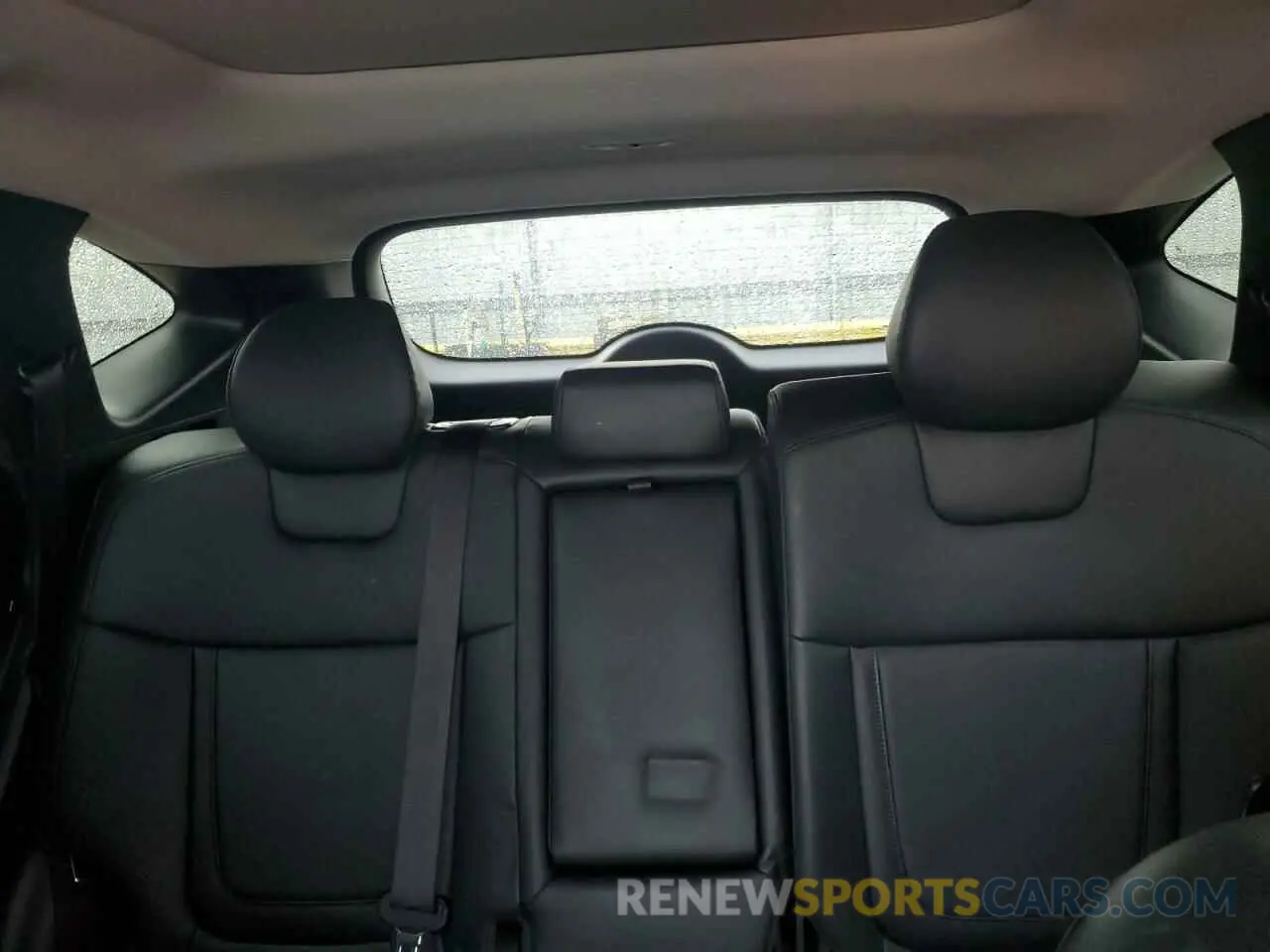 10 Photograph of a damaged car 5NMJE3AE0NH108563 HYUNDAI TUCSON 2022