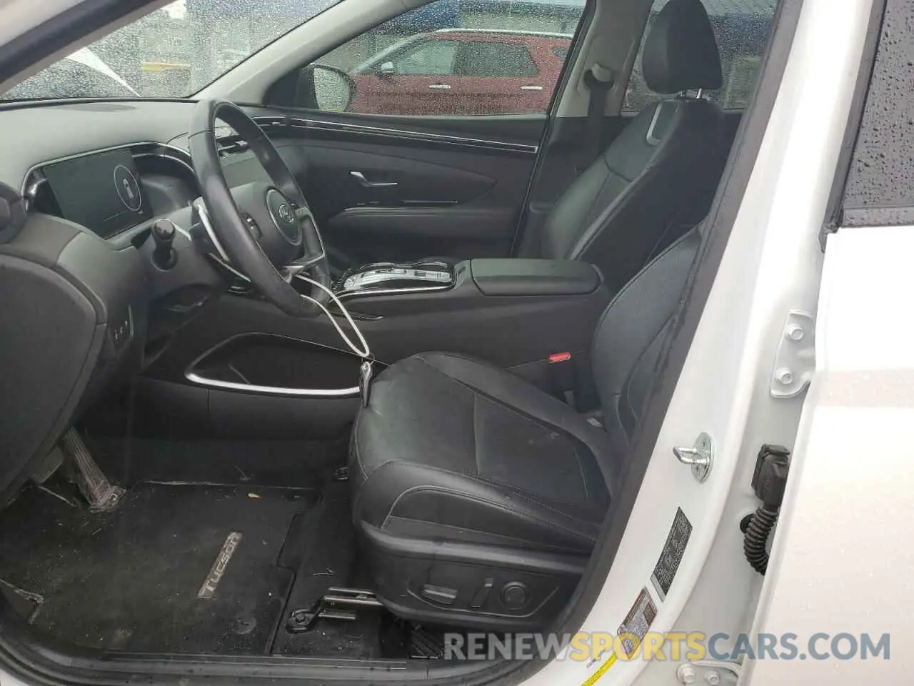 7 Photograph of a damaged car 5NMJE3AE0NH108563 HYUNDAI TUCSON 2022