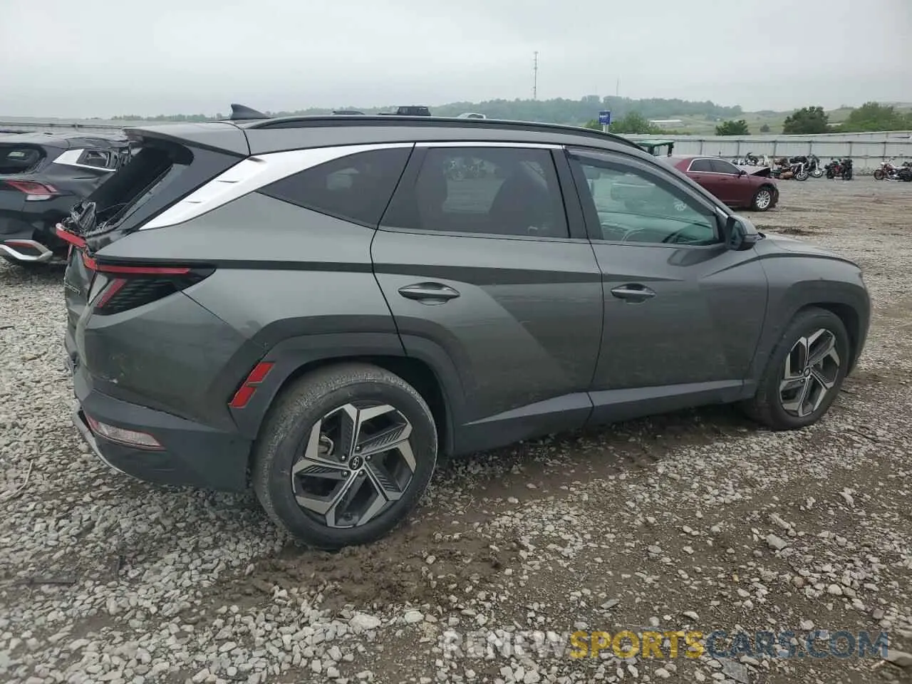 3 Photograph of a damaged car 5NMJE3AE1NH081583 HYUNDAI TUCSON 2022