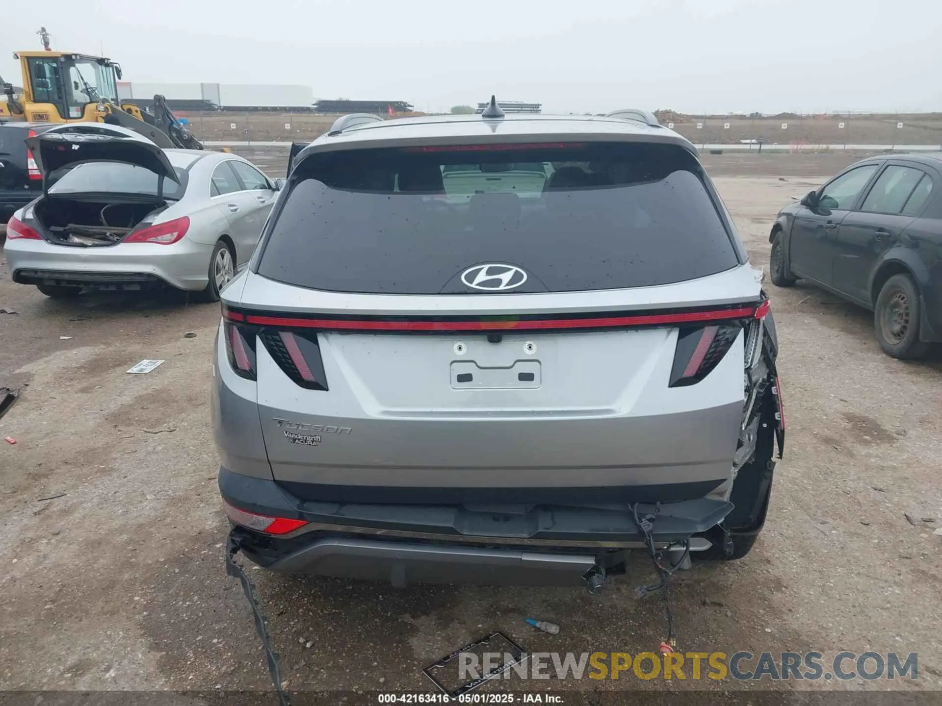16 Photograph of a damaged car 5NMJE3AE1NH109866 HYUNDAI TUCSON 2022