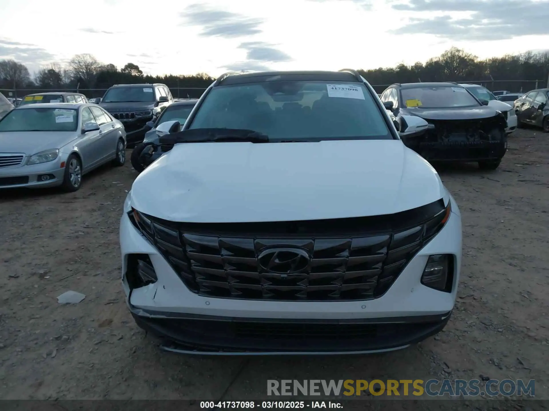 12 Photograph of a damaged car 5NMJE3AE1NH133360 HYUNDAI TUCSON 2022