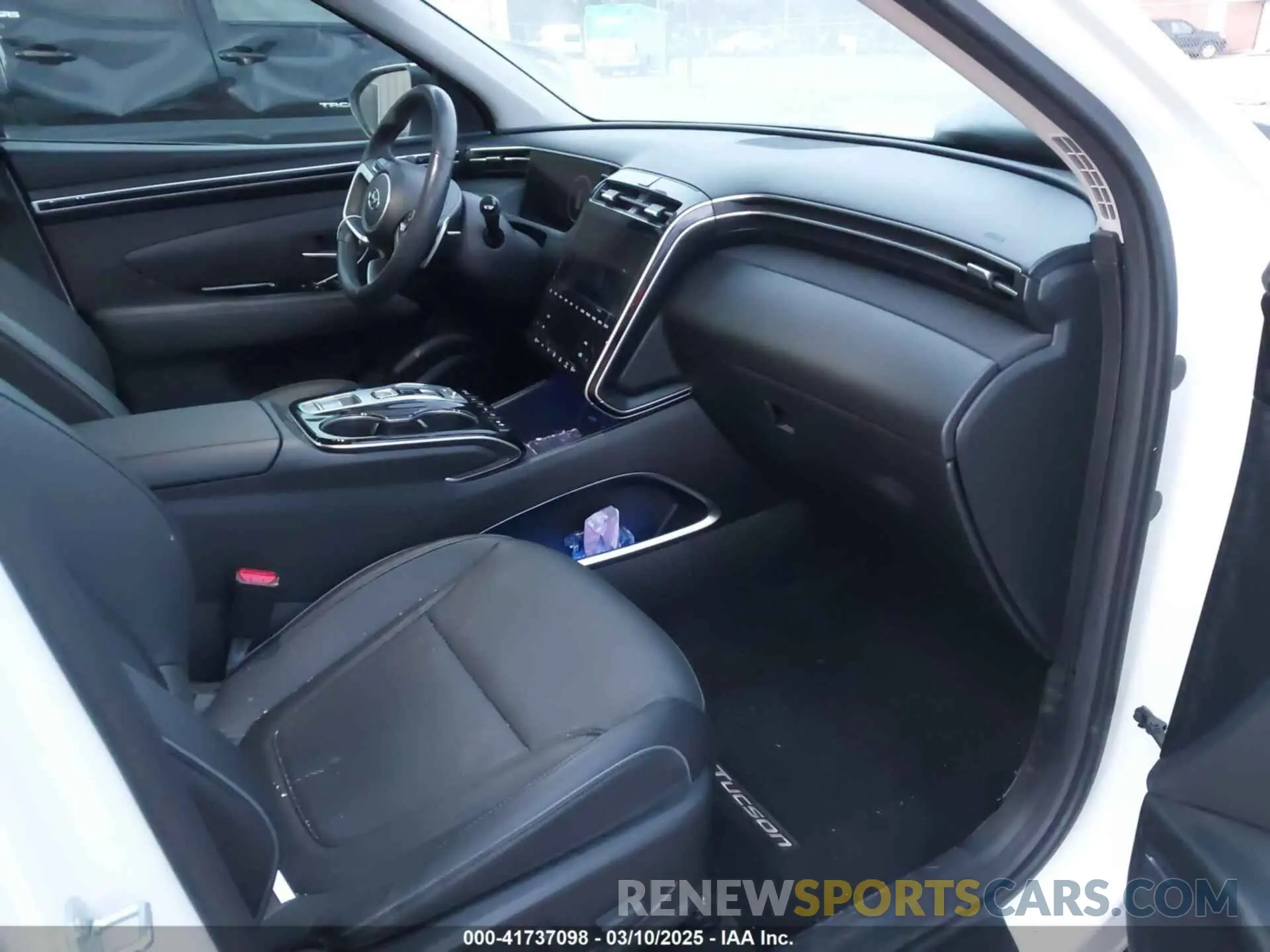 5 Photograph of a damaged car 5NMJE3AE1NH133360 HYUNDAI TUCSON 2022