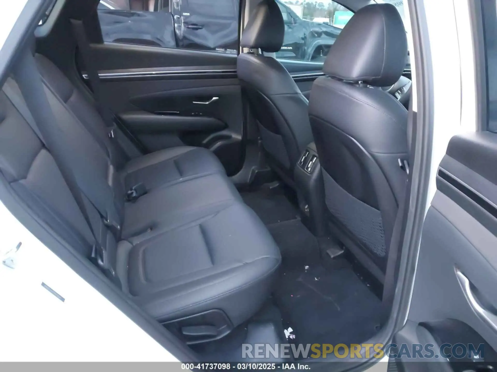 8 Photograph of a damaged car 5NMJE3AE1NH133360 HYUNDAI TUCSON 2022